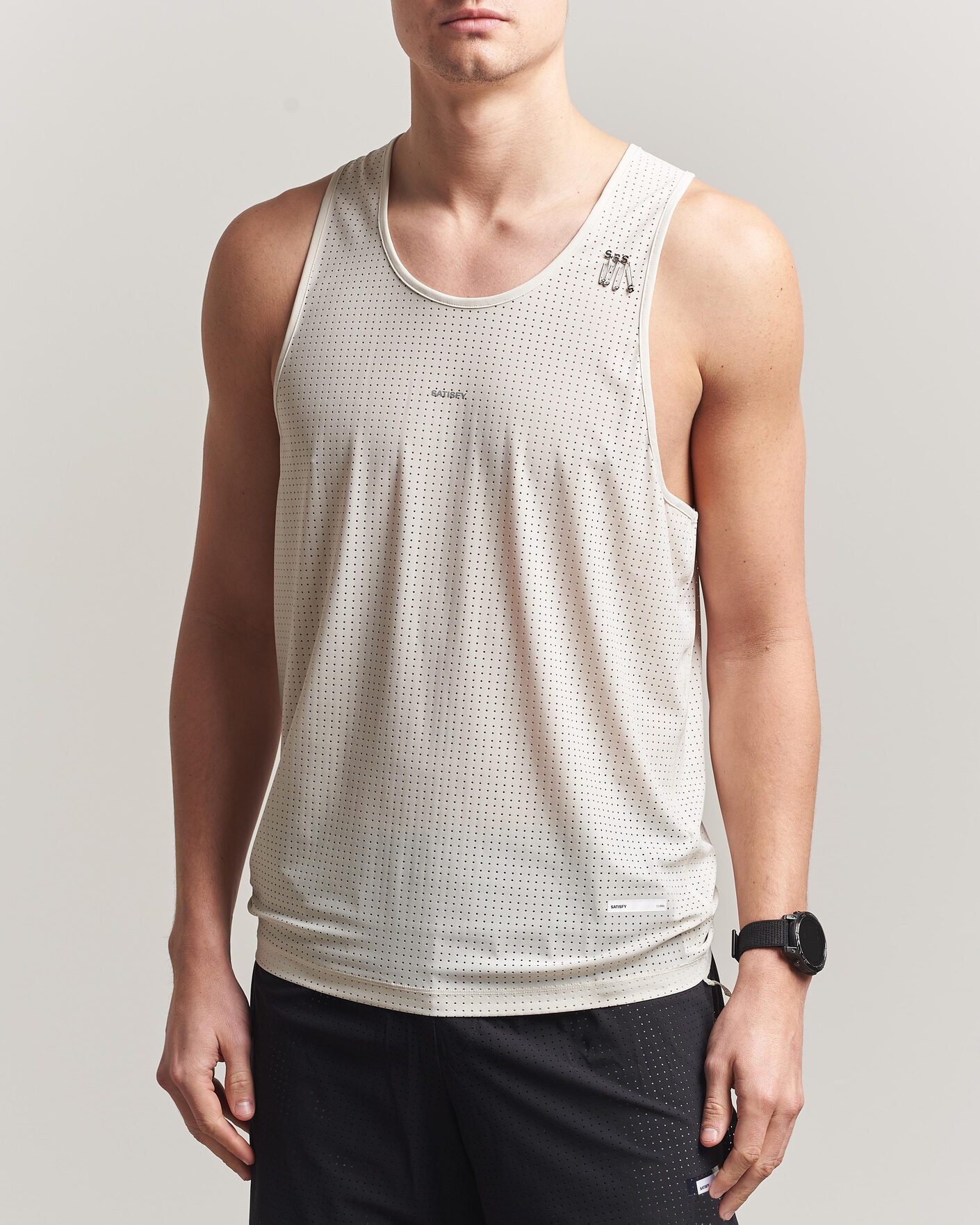 Herr | T-Shirts | Satisfy | Space-O Singlet Chalk