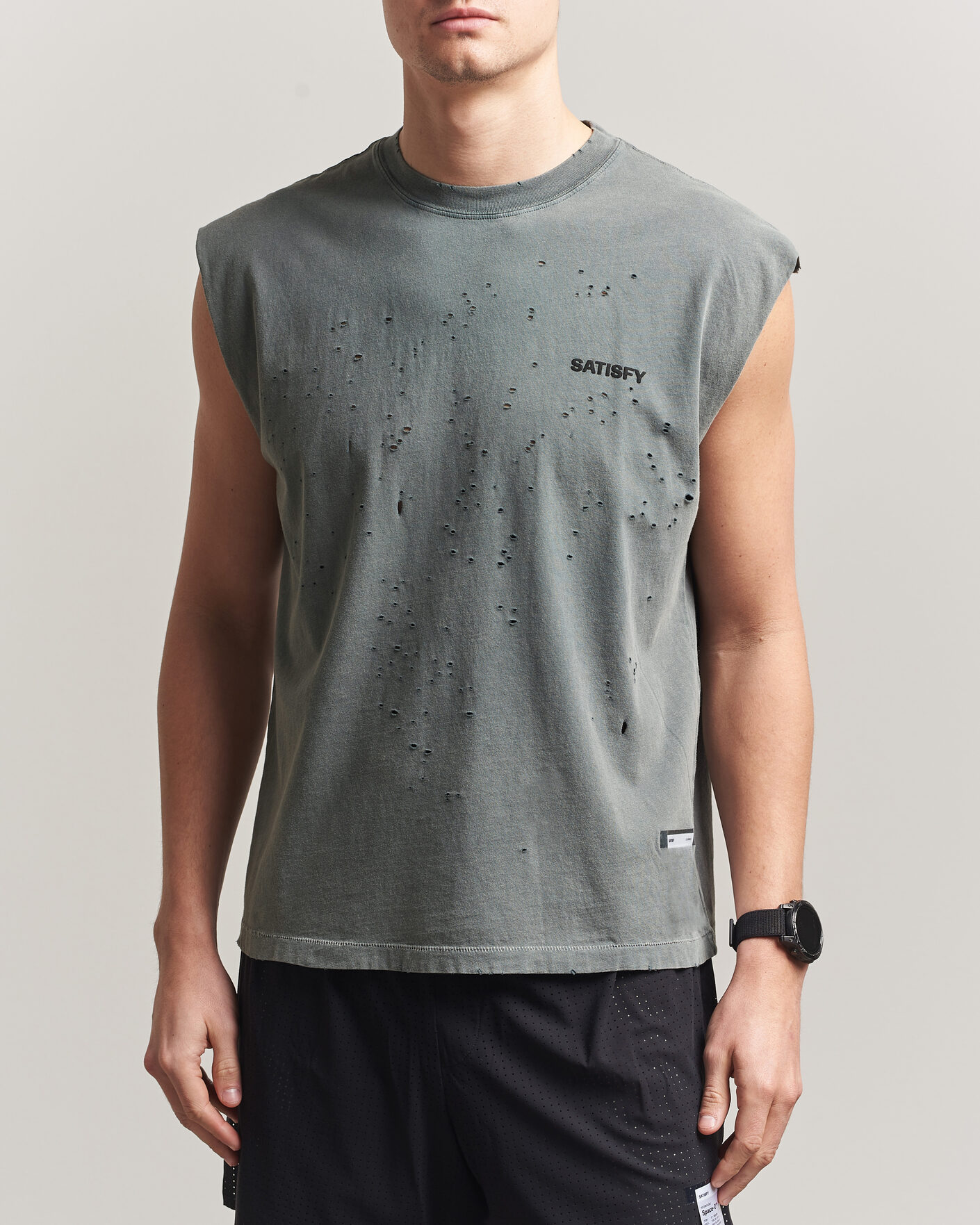 Herr | T-Shirts | Satisfy | MothTech Muscle Tee Faded Black