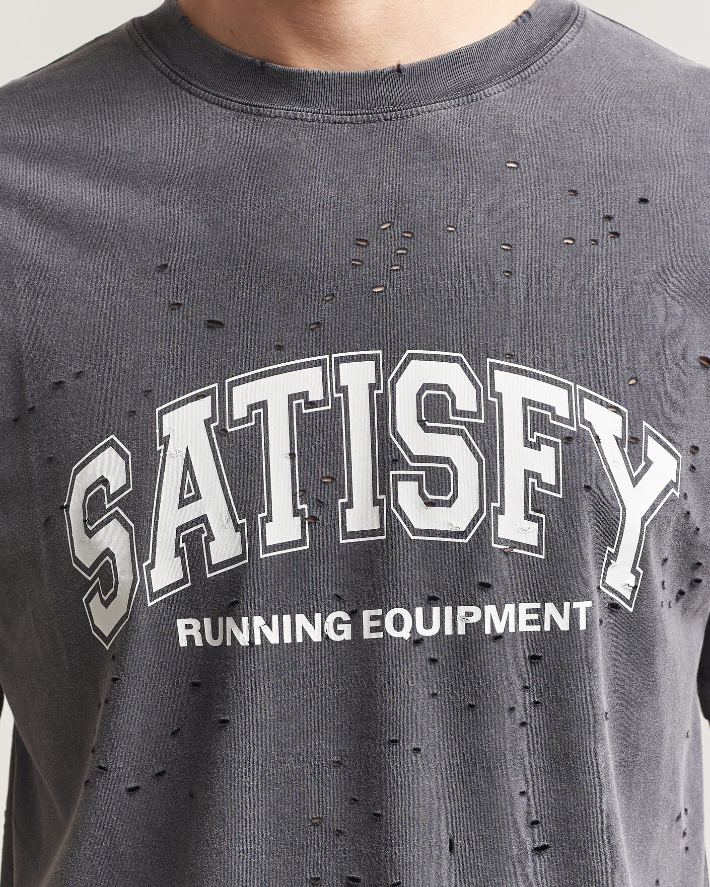 Herr | T-Shirts | Satisfy | MothTech T-Shirt Aged Black