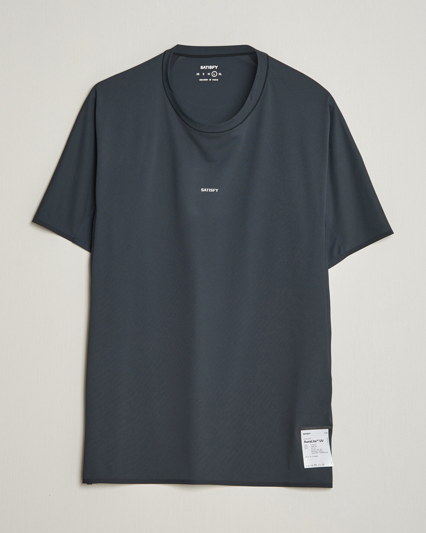 Herr | T-Shirts | Satisfy | AuraLite UV T-Shirt Black