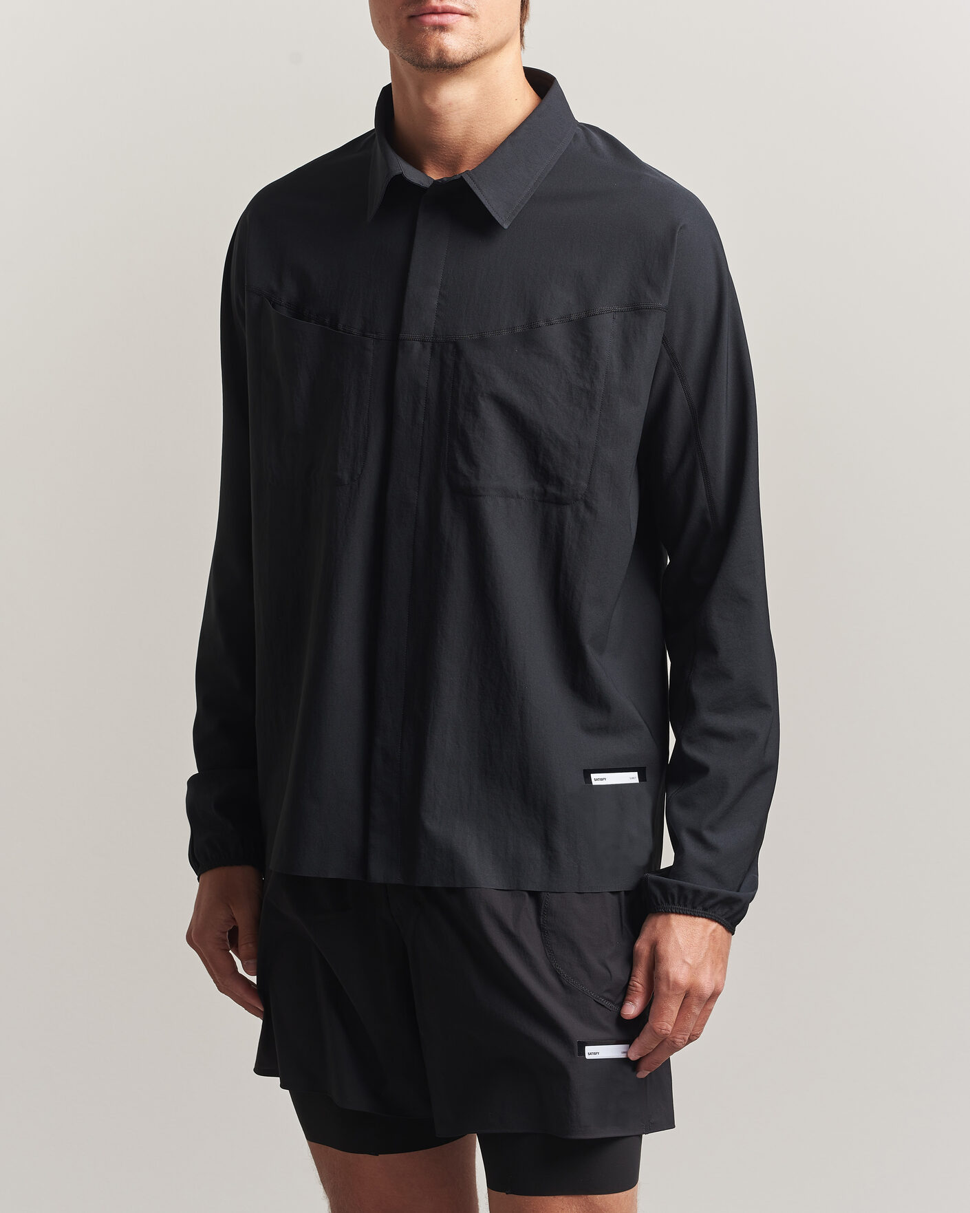 Herr | Skjortor | Satisfy | PeaceShell River Shirt Black