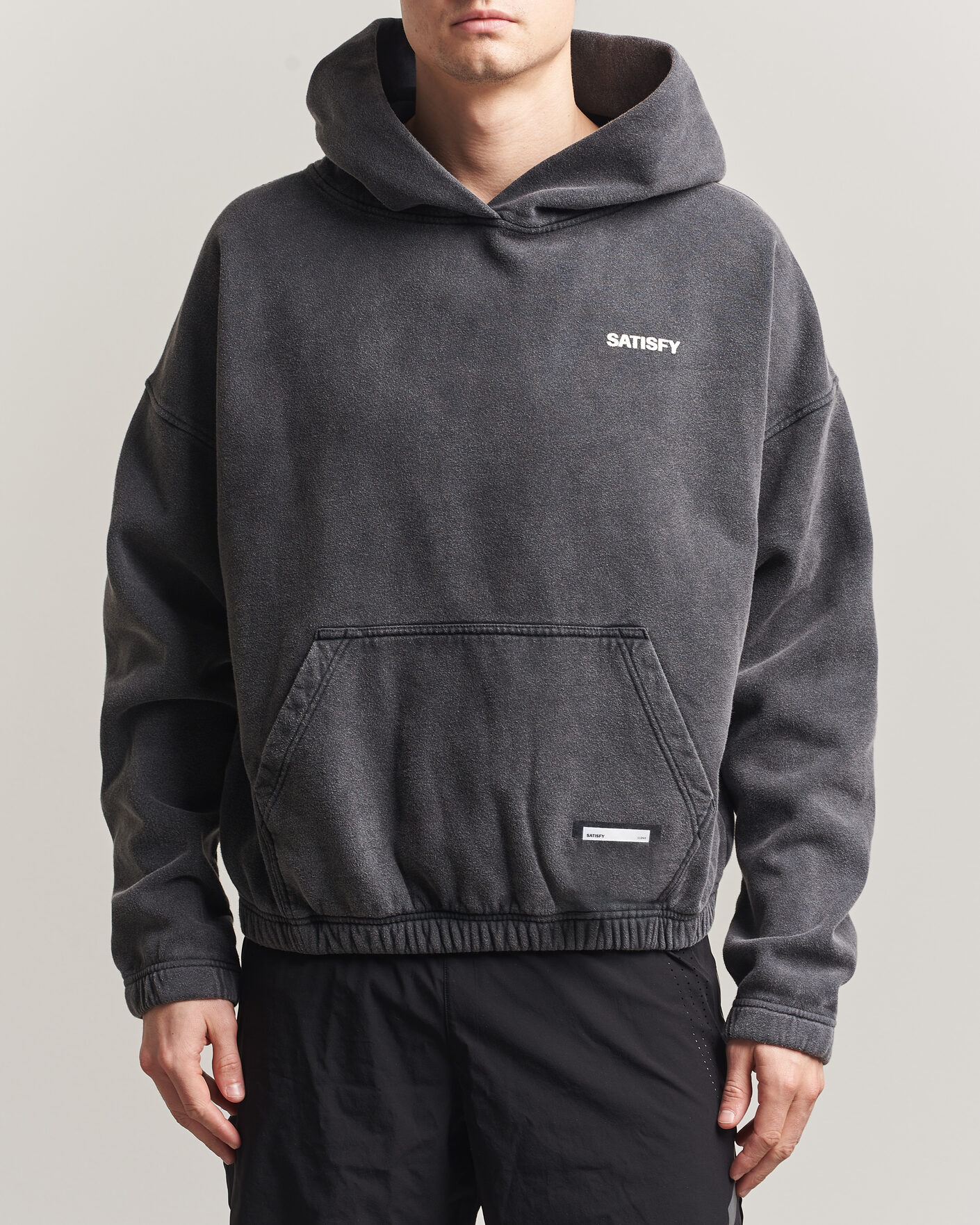 Herr | Tröjor | Satisfy | SoftCell Hoodie Aged Black