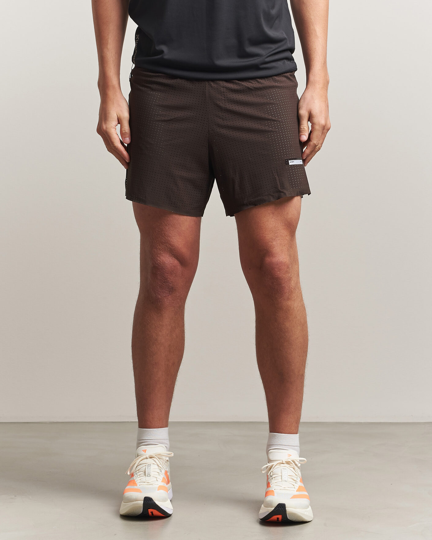 Herr | Shorts | Satisfy | Space-O 5 Inch Shorts Deep Mahogany