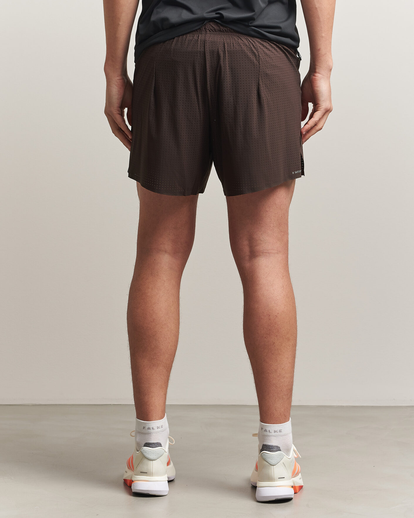 Herr | Shorts | Satisfy | Space-O 5 Inch Shorts Deep Mahogany