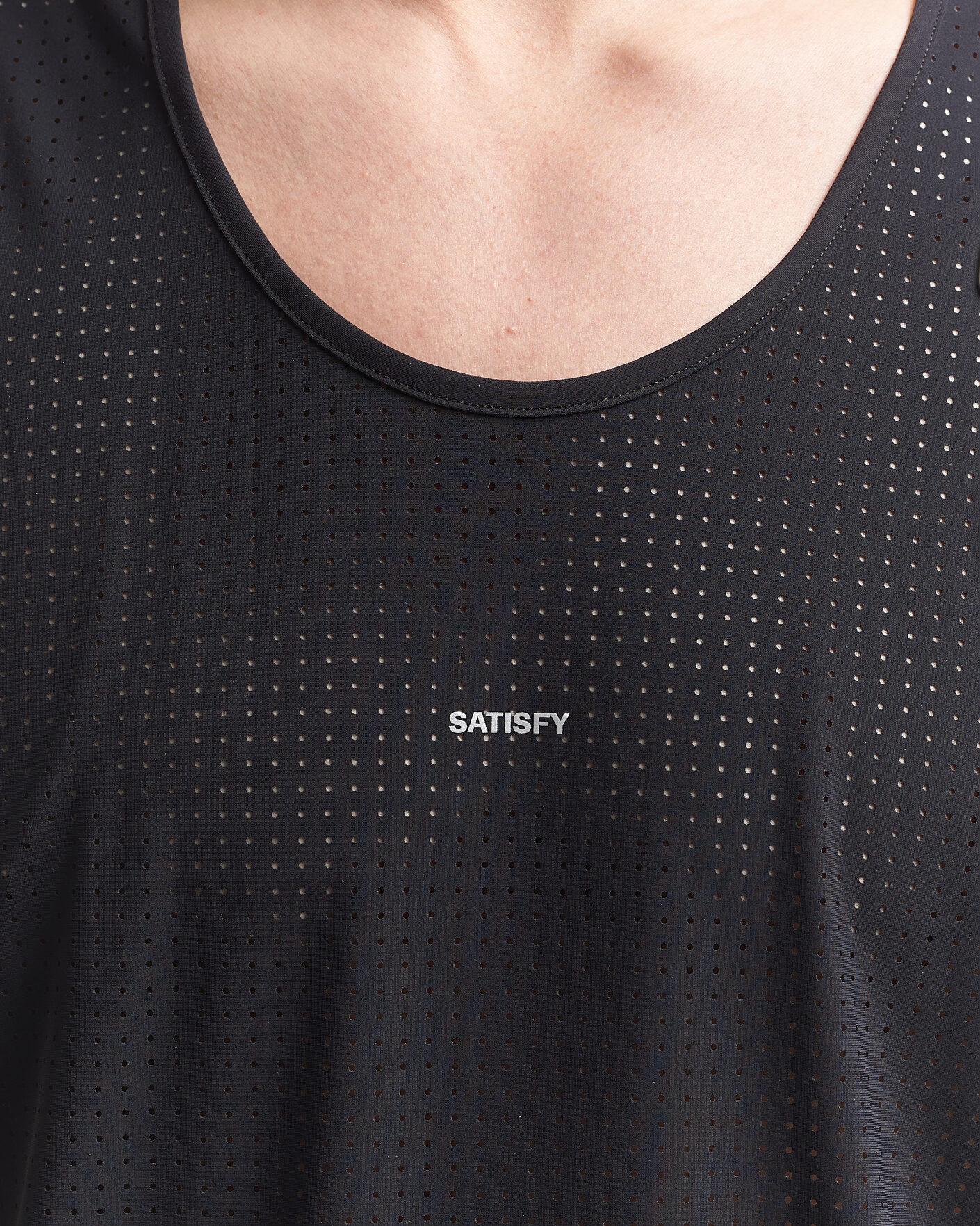 Herr | T-Shirts | Satisfy | Space-O Singlet Black