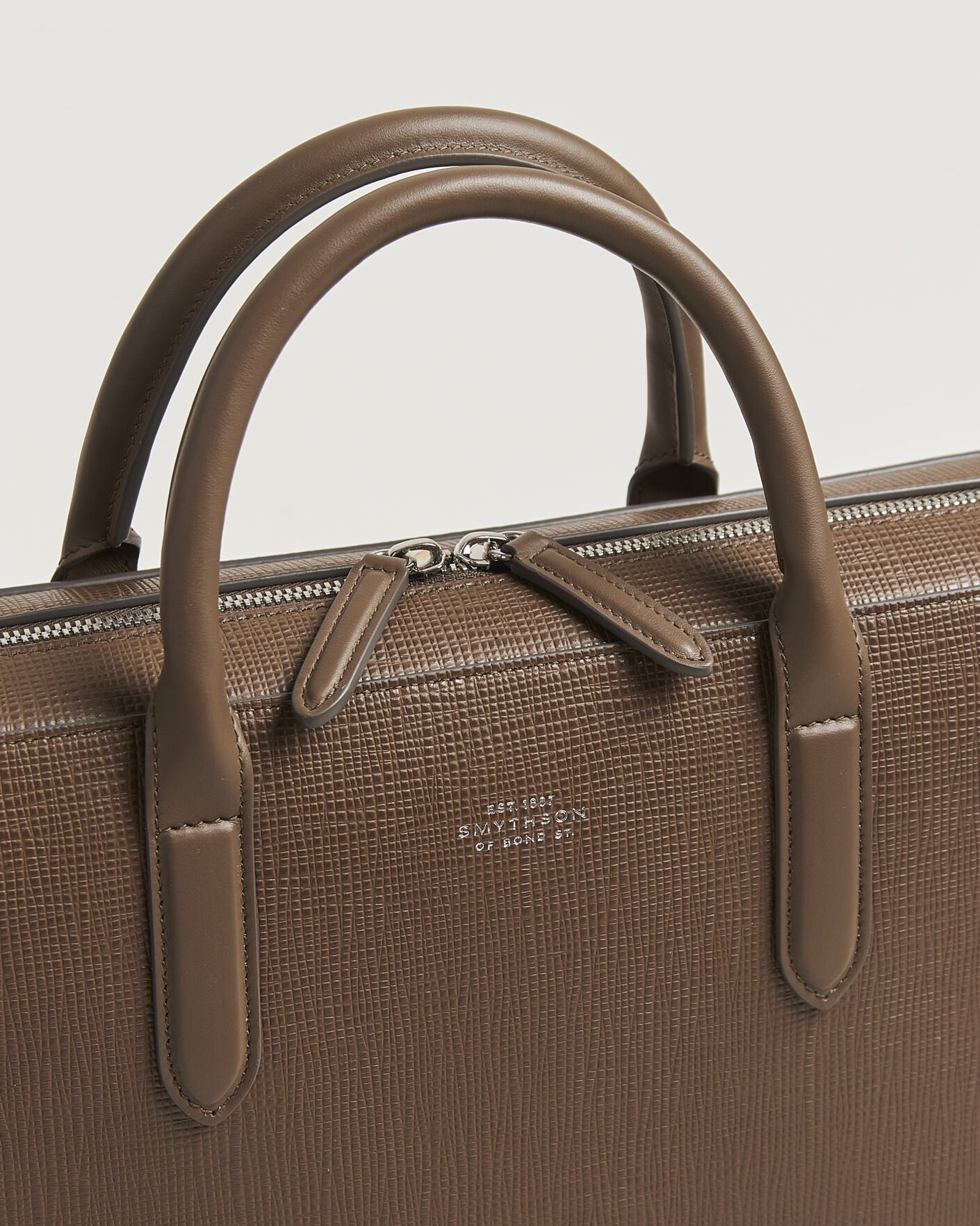 Herr | Väskor | Smythson | Panama Slim Lightweight Briefcase Fawn