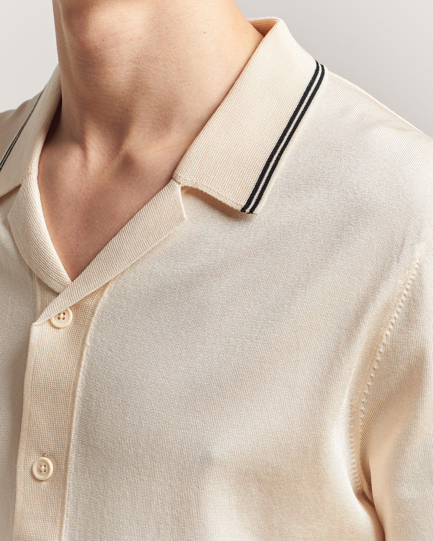 Herr | Skjortor | Gant | Knitted Resort Collar Shirt Creamed White