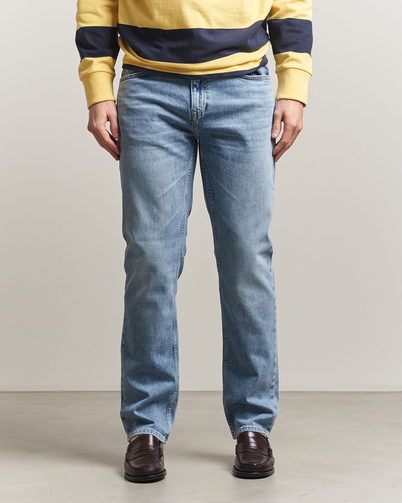 Herr | Byxor | Gant | Regular Fit Jeans Semi Light Blue Worn In