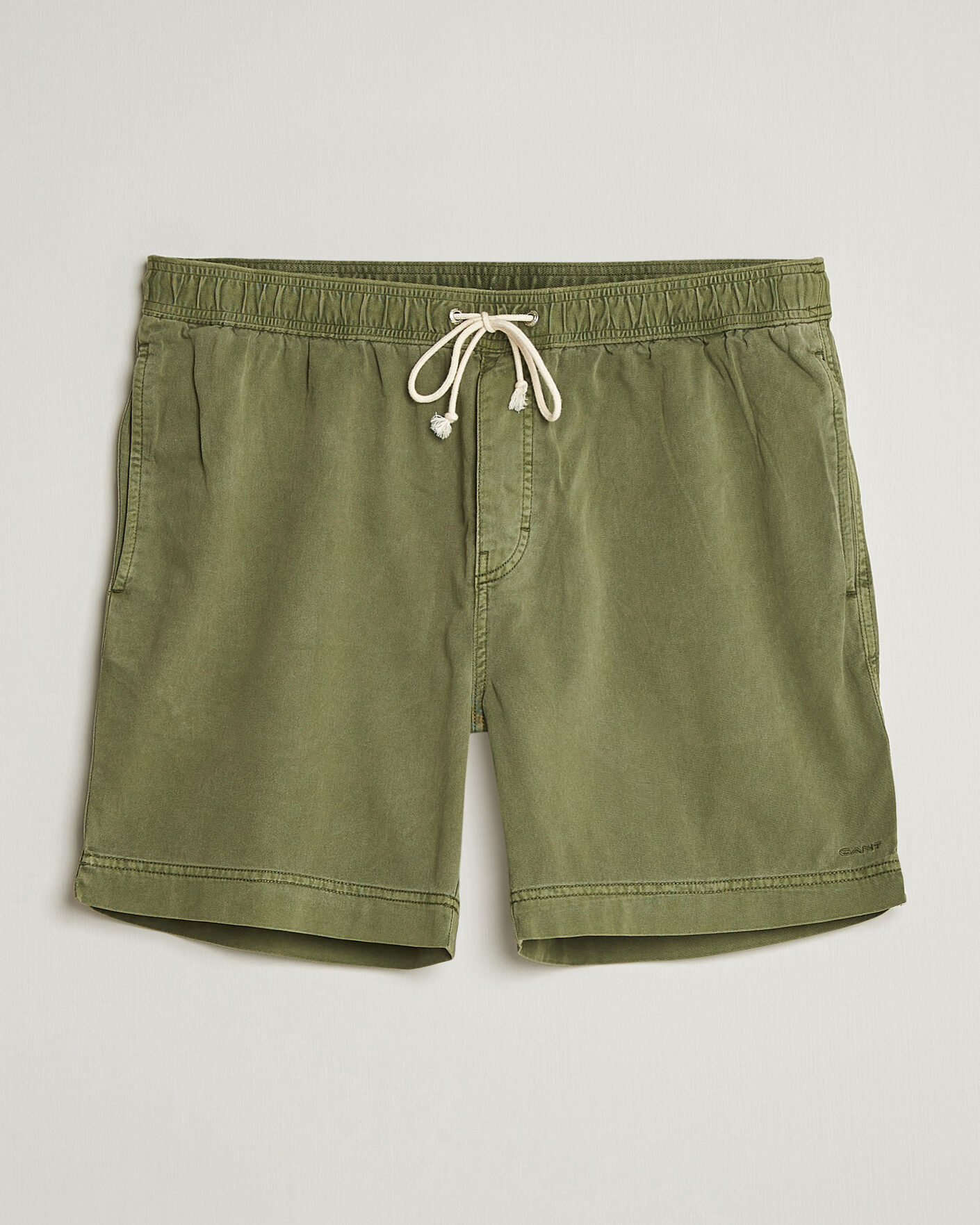 Herr | Shorts | GANT | Regular Fit Sunfaded Drawstring Dry Herb Green