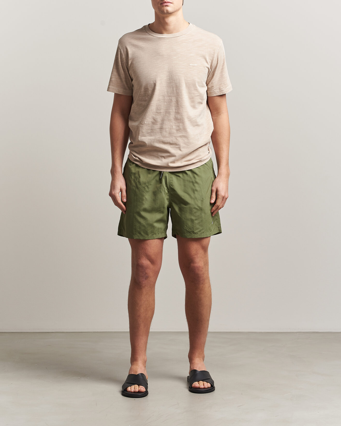 Herr | Badbyxor | Gant | Basic Swimshorts Dry Herb Green