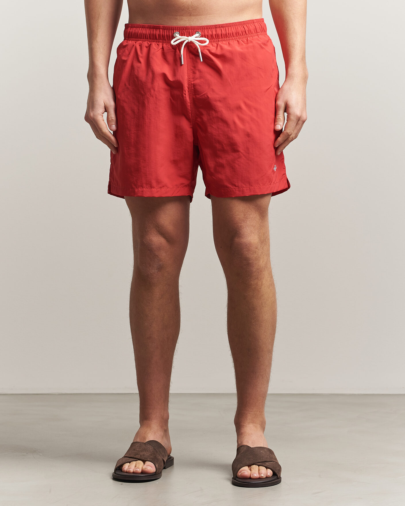 Herr | Badbyxor | GANT | Basic Swimshorts Rose Red