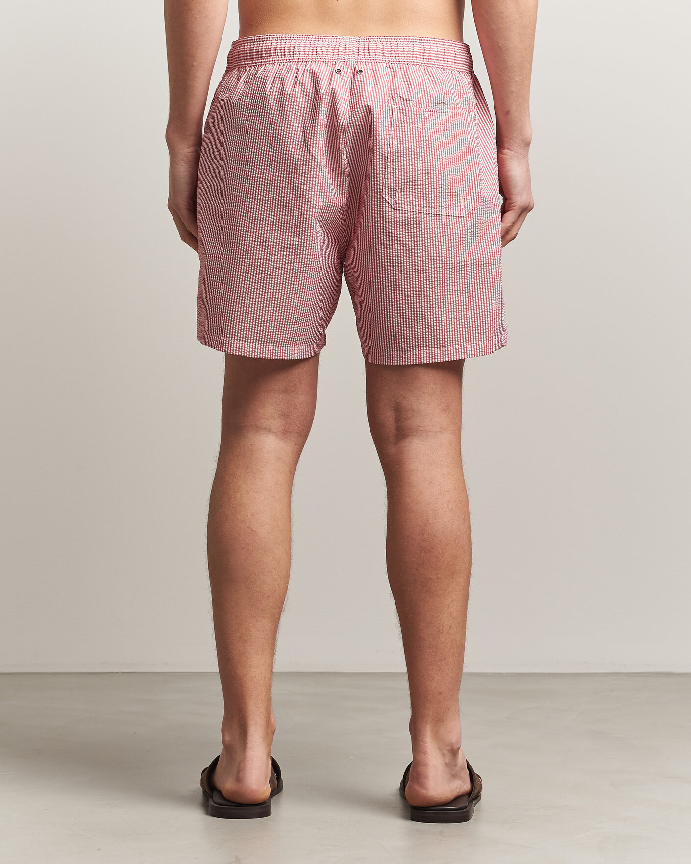 Herr | Badbyxor | Gant | Seersucker Striped Swimshorts Rose Red