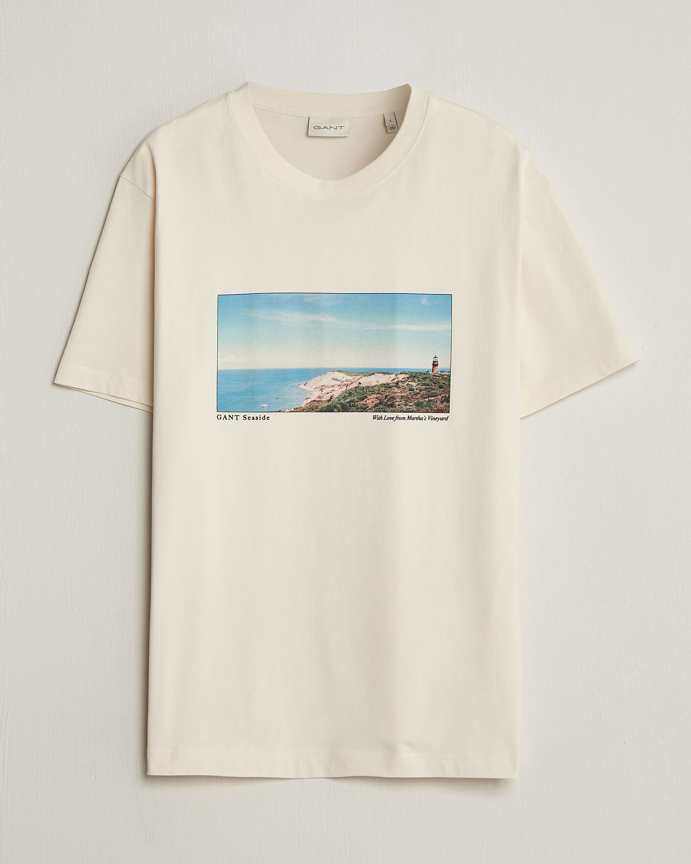 Herr | T-Shirts | GANT | Scenery Graphic Crew Neck T-Shirt Cream