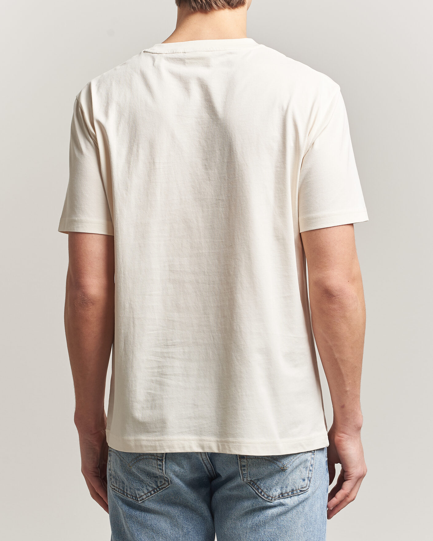 Herr | T-Shirts | Gant | Scenery Graphic Crew Neck T-Shirt Cream