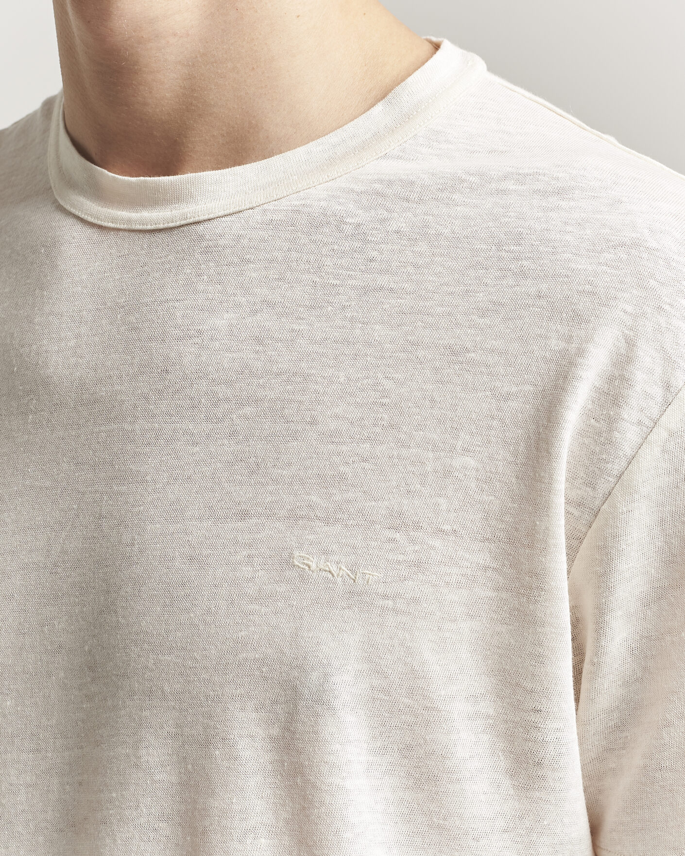 Herr | T-Shirts | GANT | Linen T-Shirt Creamed White