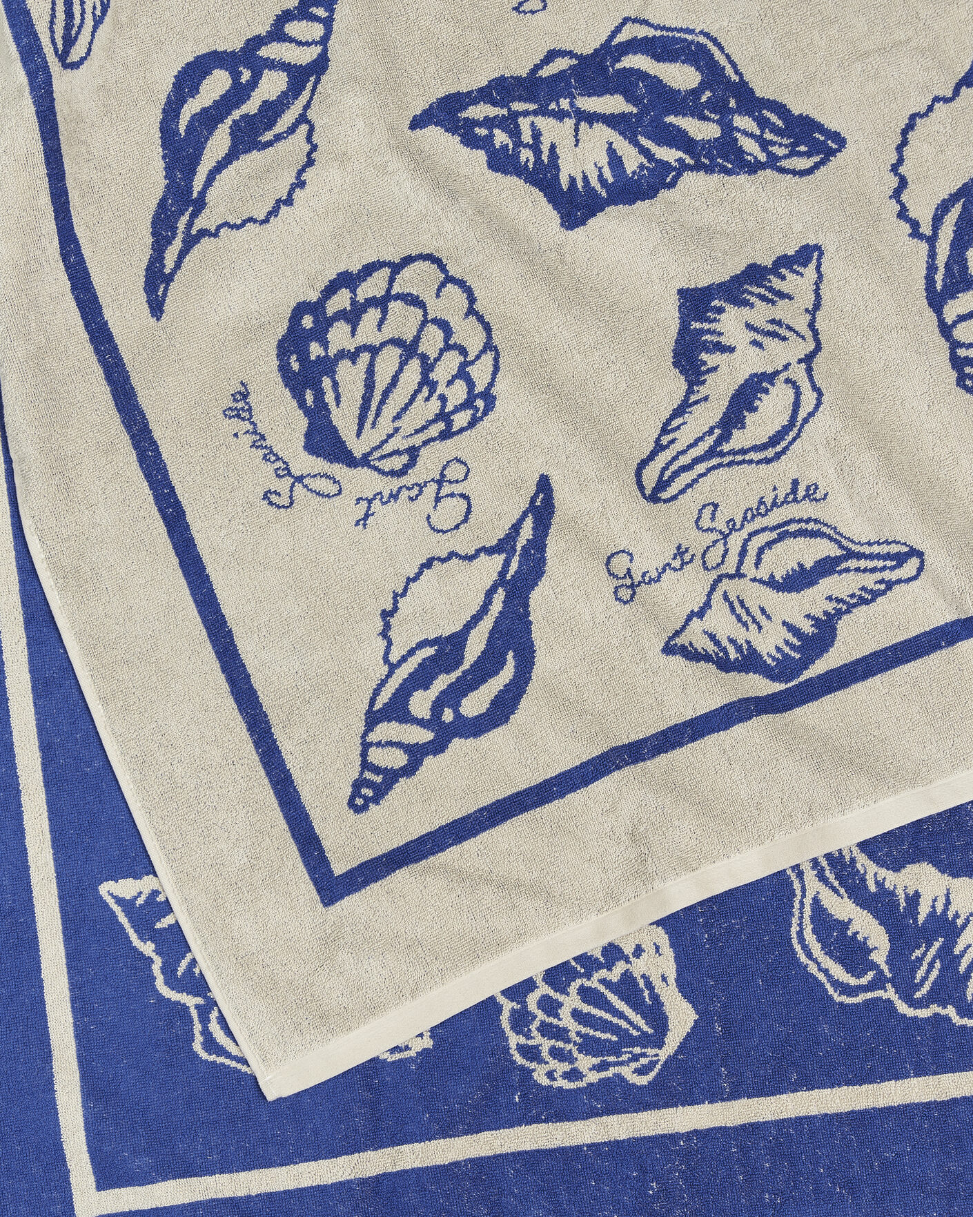 Herr | Textilier | Gant | Seashell Print Beach Towel Faded Beige
