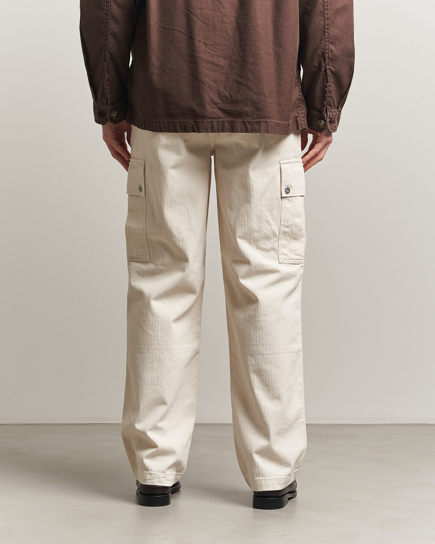 Herr | Byxor | Gant | Relaxed Fit Herringbone Cargo Pants Creamed White
