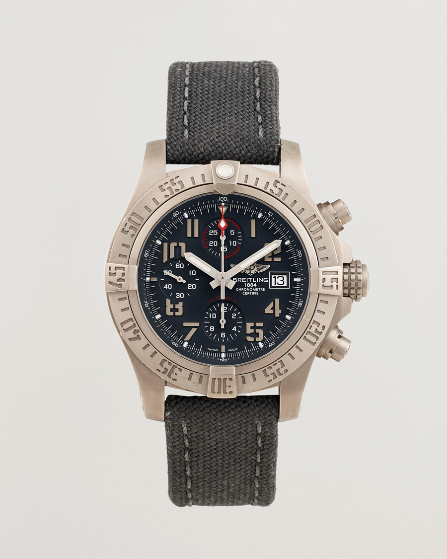 Herr | Breitling Pre-Owned Avenger Bandit | Breitling Pre-Owned | Avenger Bandit