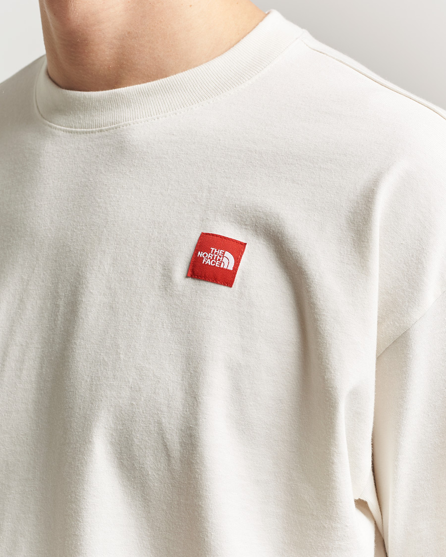 Herr | T-Shirts | The North Face | Red Box T-Shirt White Dune