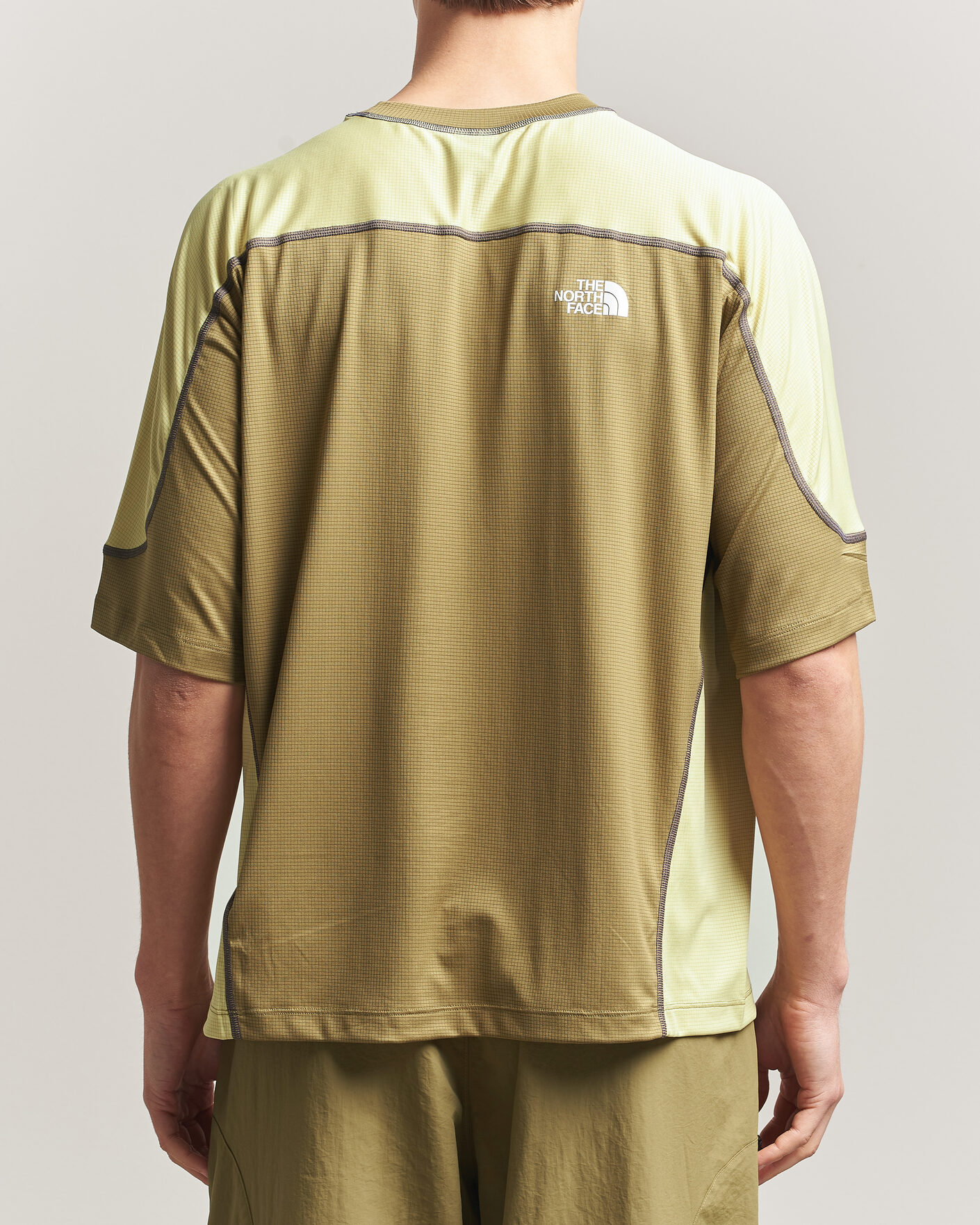 Herr | T-Shirts | The North Face | NSE Lightrange T-Shirt Cedar