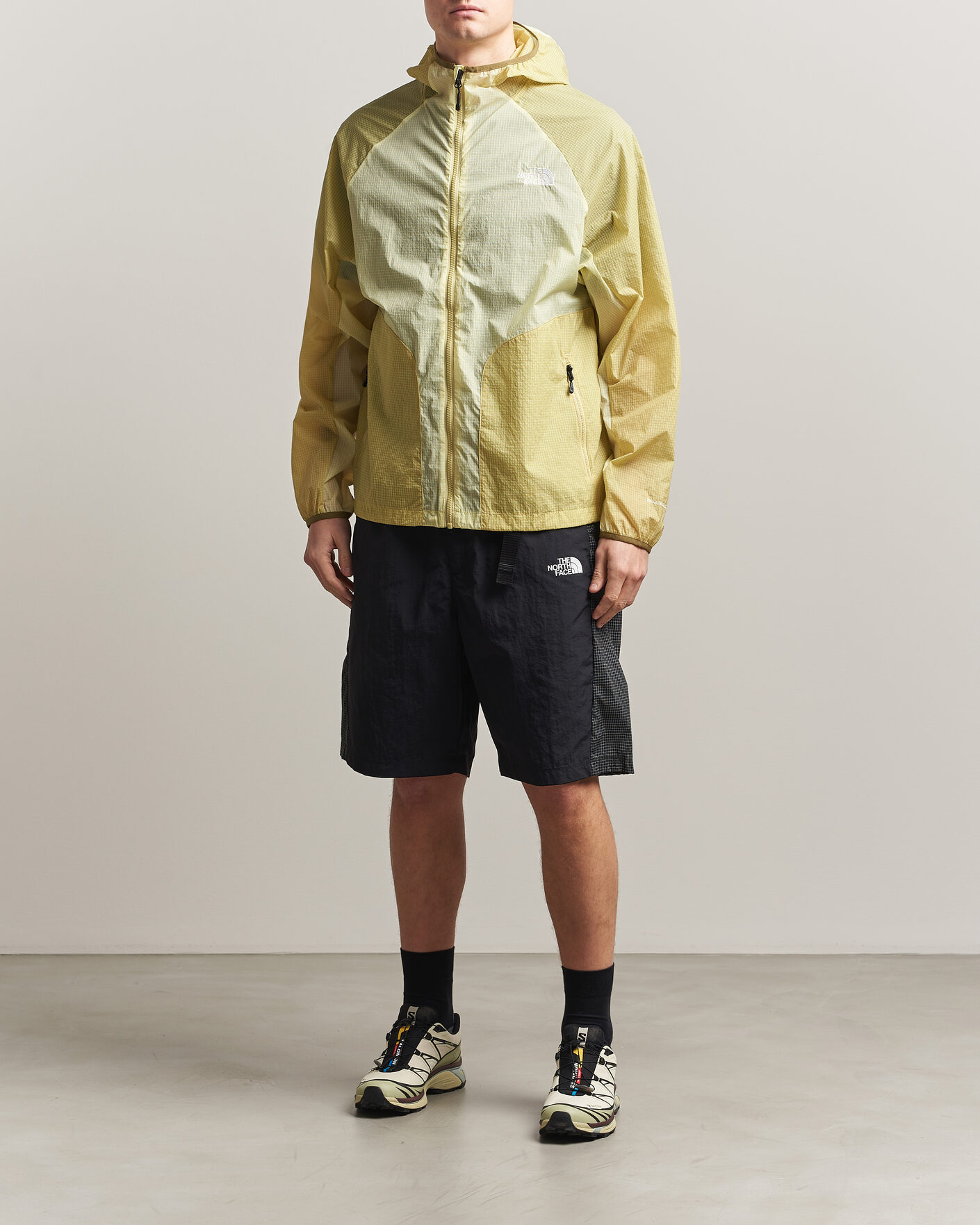 Herr | Jackor | The North Face | NSE Wind Jacket Lemon Mist