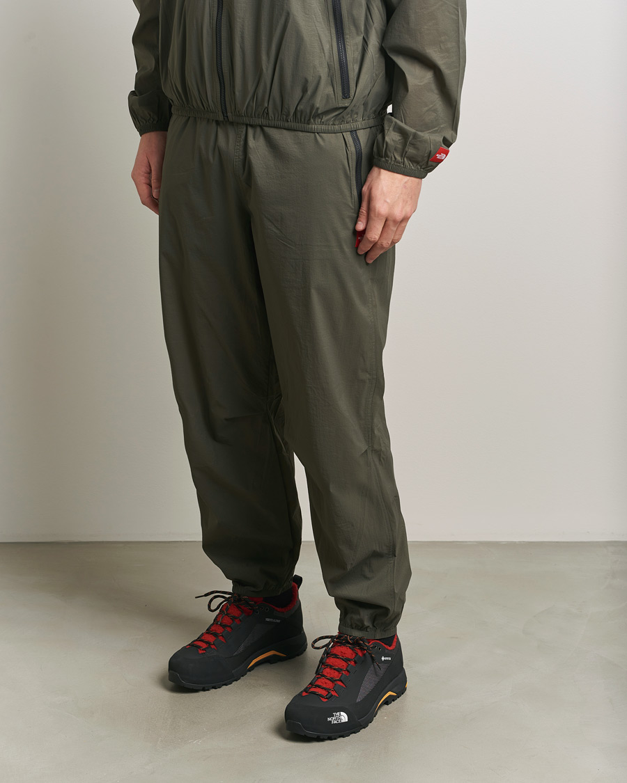 Herr | Trail Sneakers | The North Face | Verto Alpine Casentino Black/Red