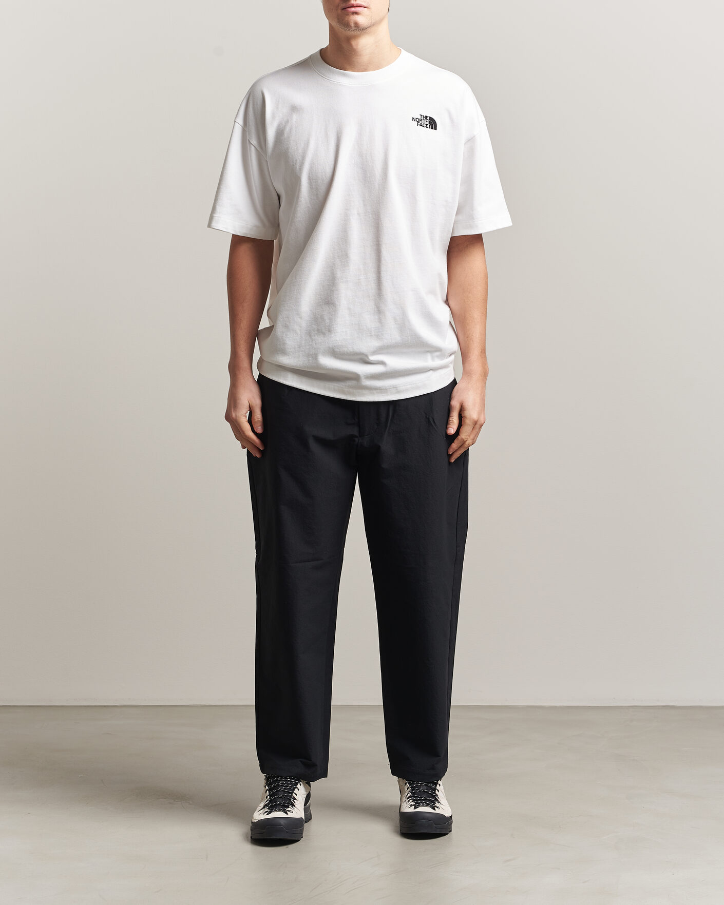 Herr | T-Shirts | The North Face | Casentino Graphic T-Shirt White