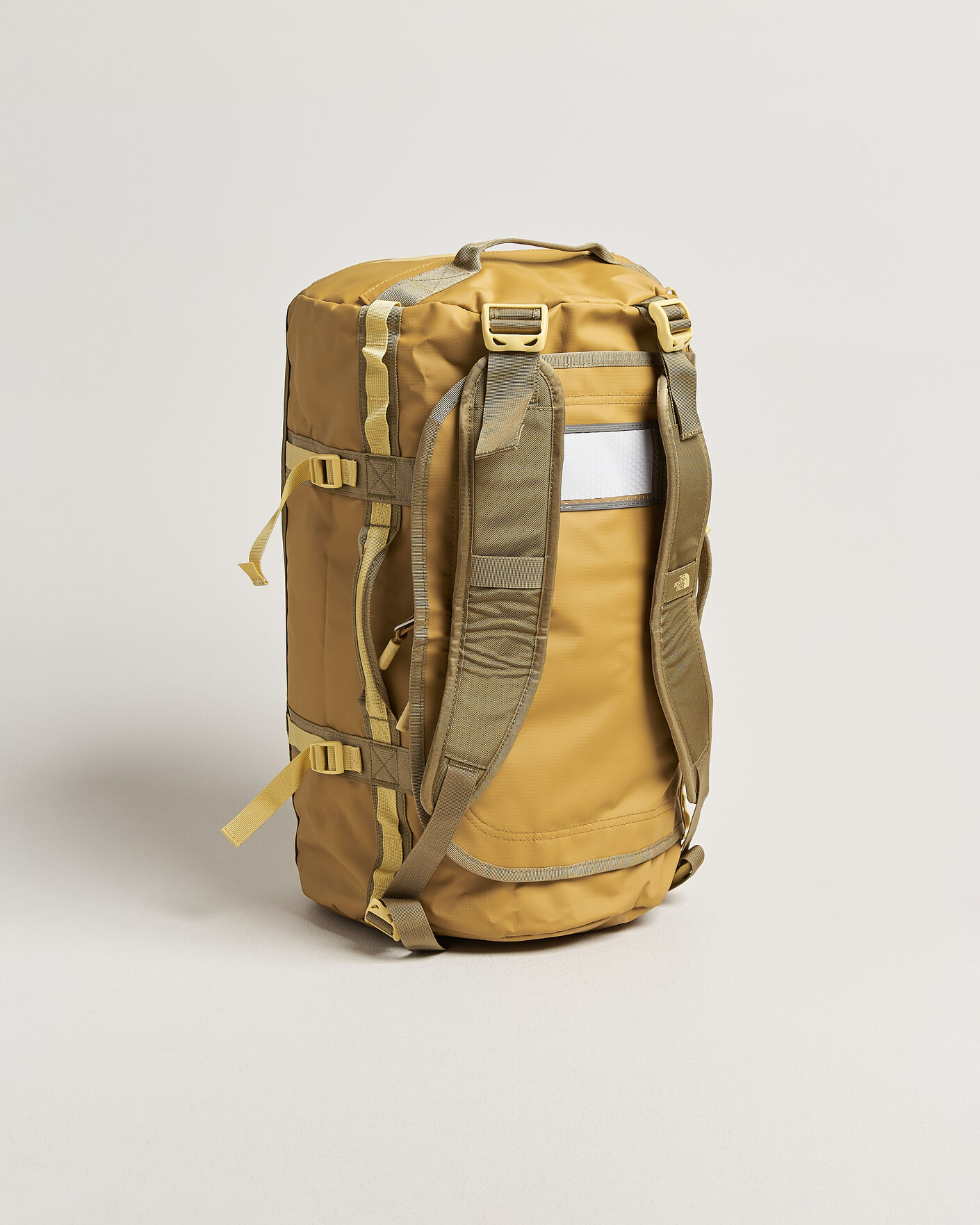 Herr | Väskor | The North Face | Base Camp Duffel S Golden Tan