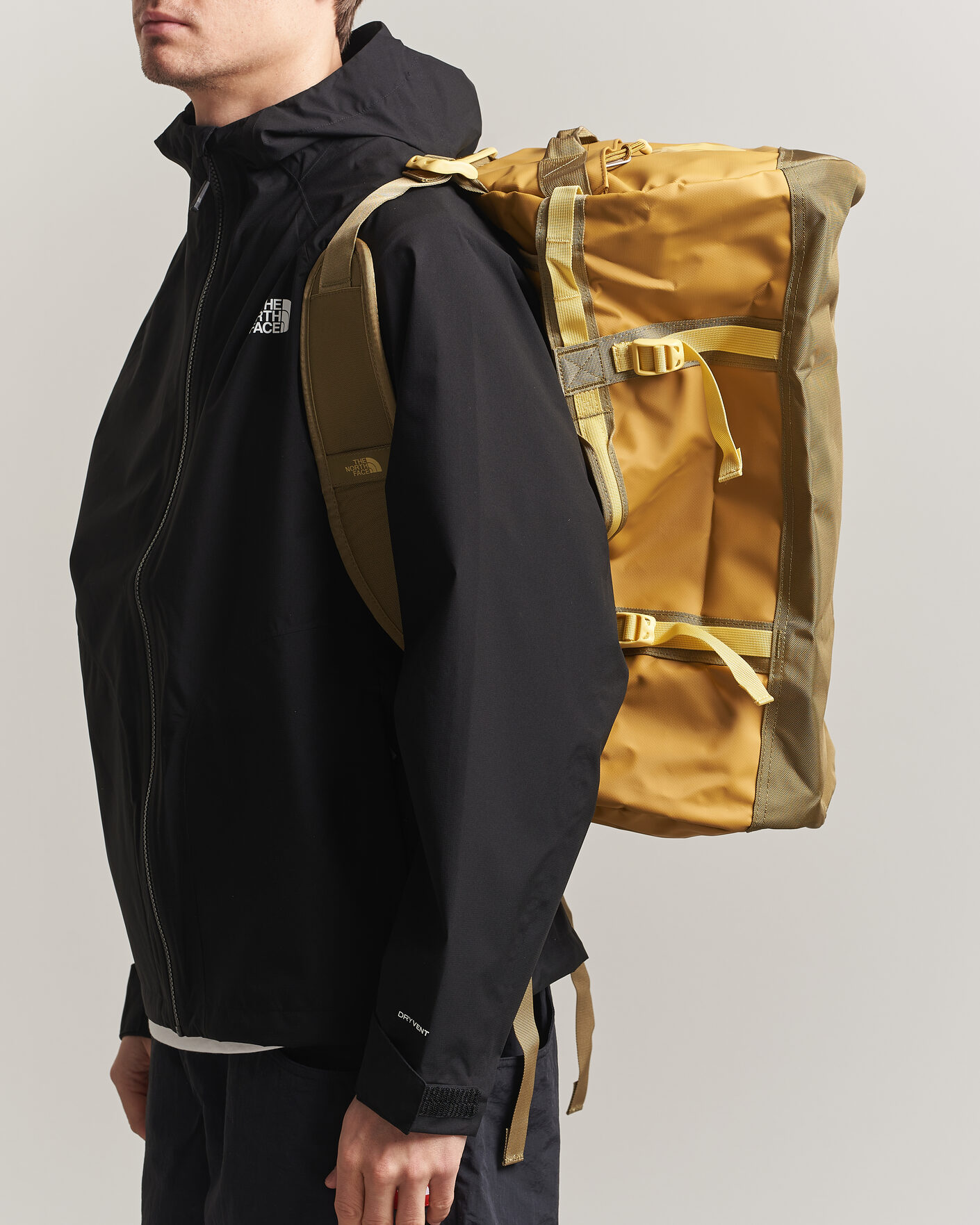 Herr | Väskor | The North Face | Base Camp Duffel S Stone Slab
