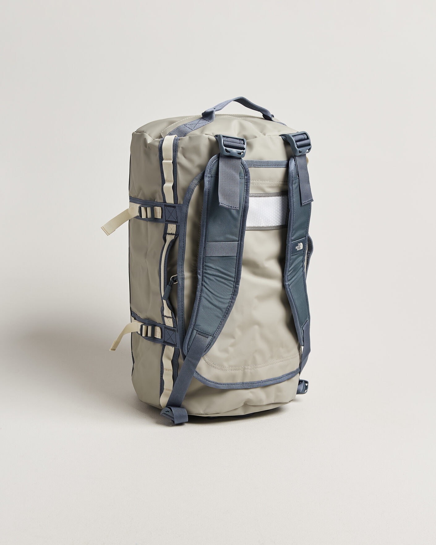 Herr | Väskor | The North Face | Base Camp Duffel S Stone Slab