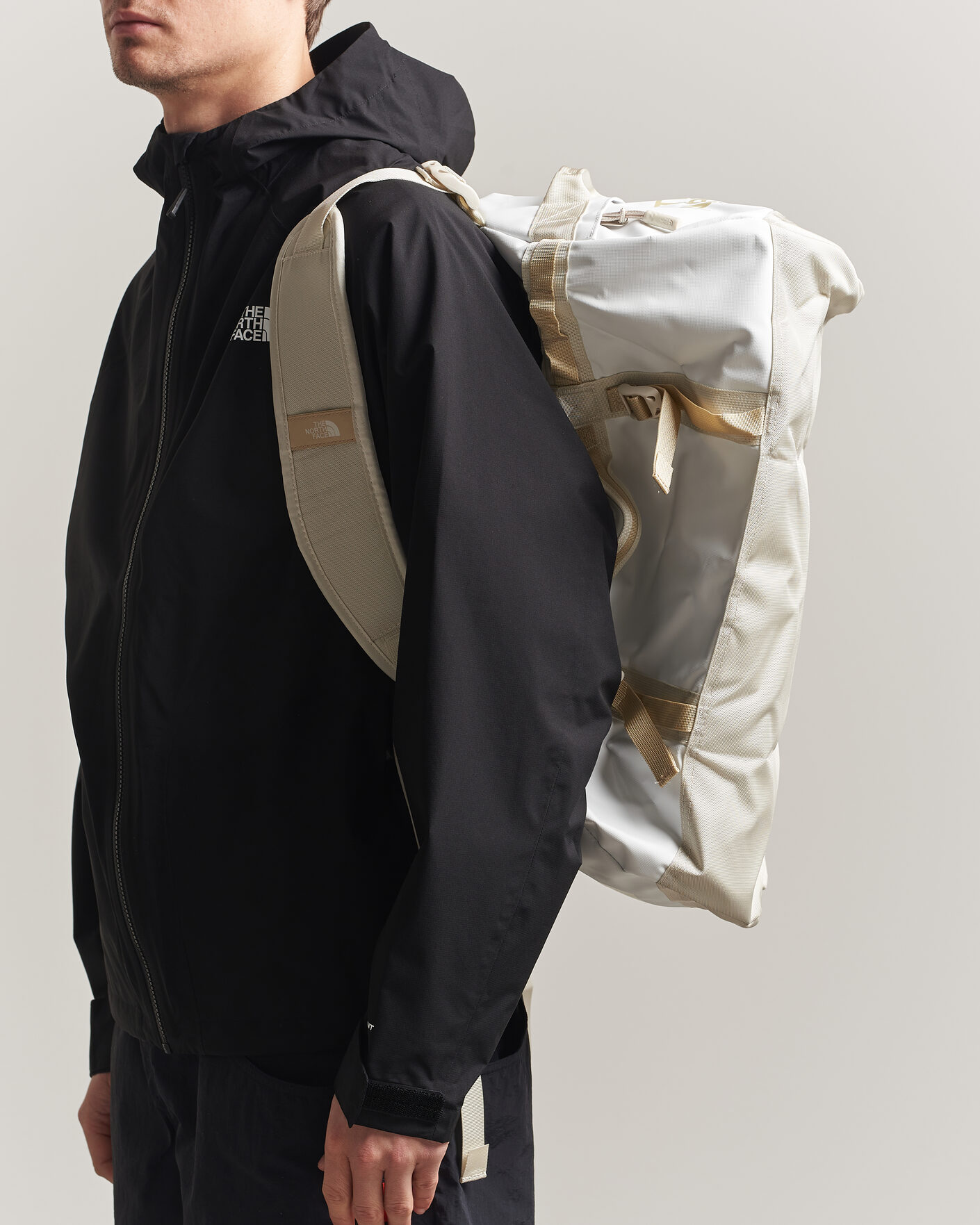 Herr | Väskor | The North Face | Base Camp Duffel S White Ash