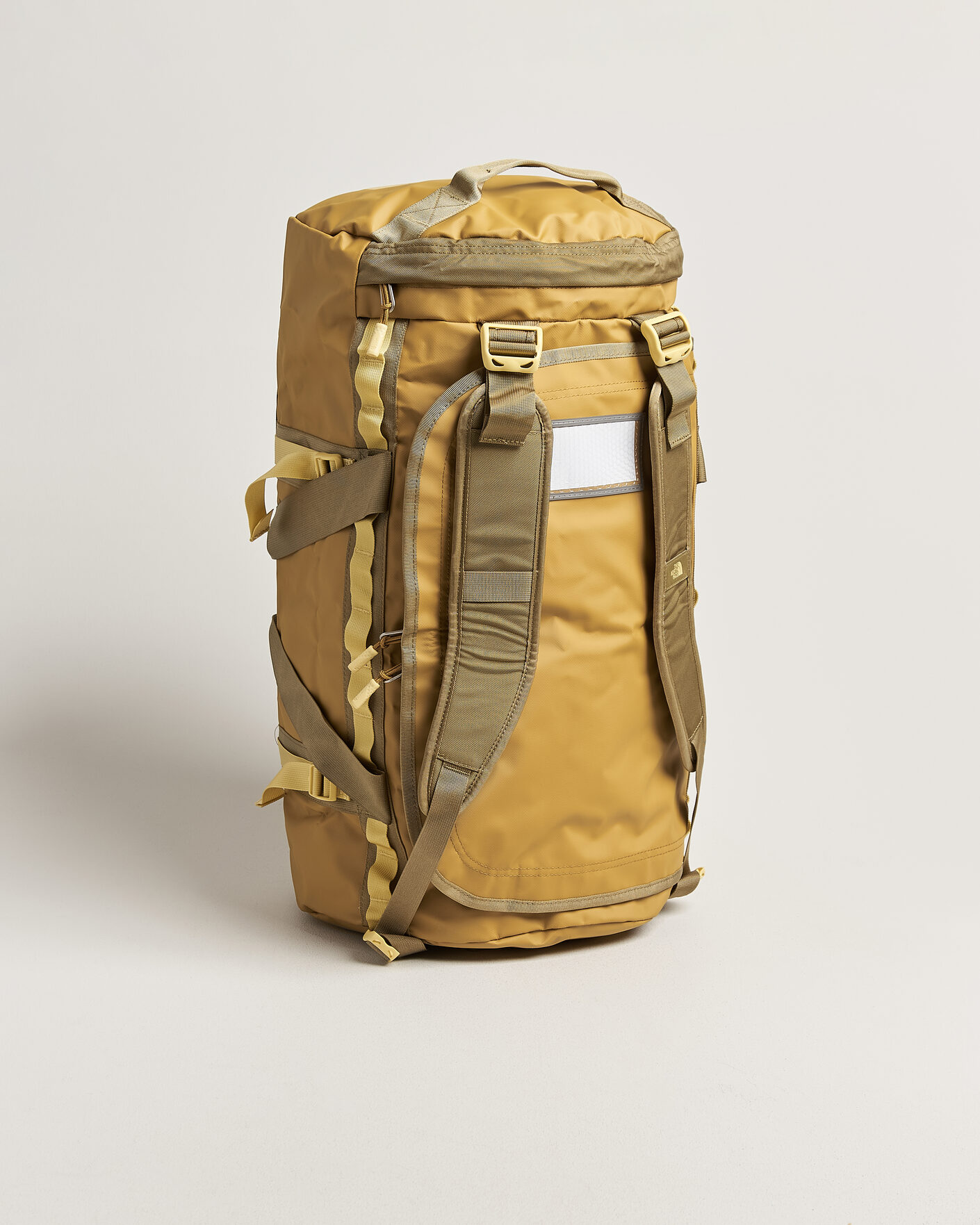 Herr | Väskor | The North Face | Base Camp Duffel M Golden Tan