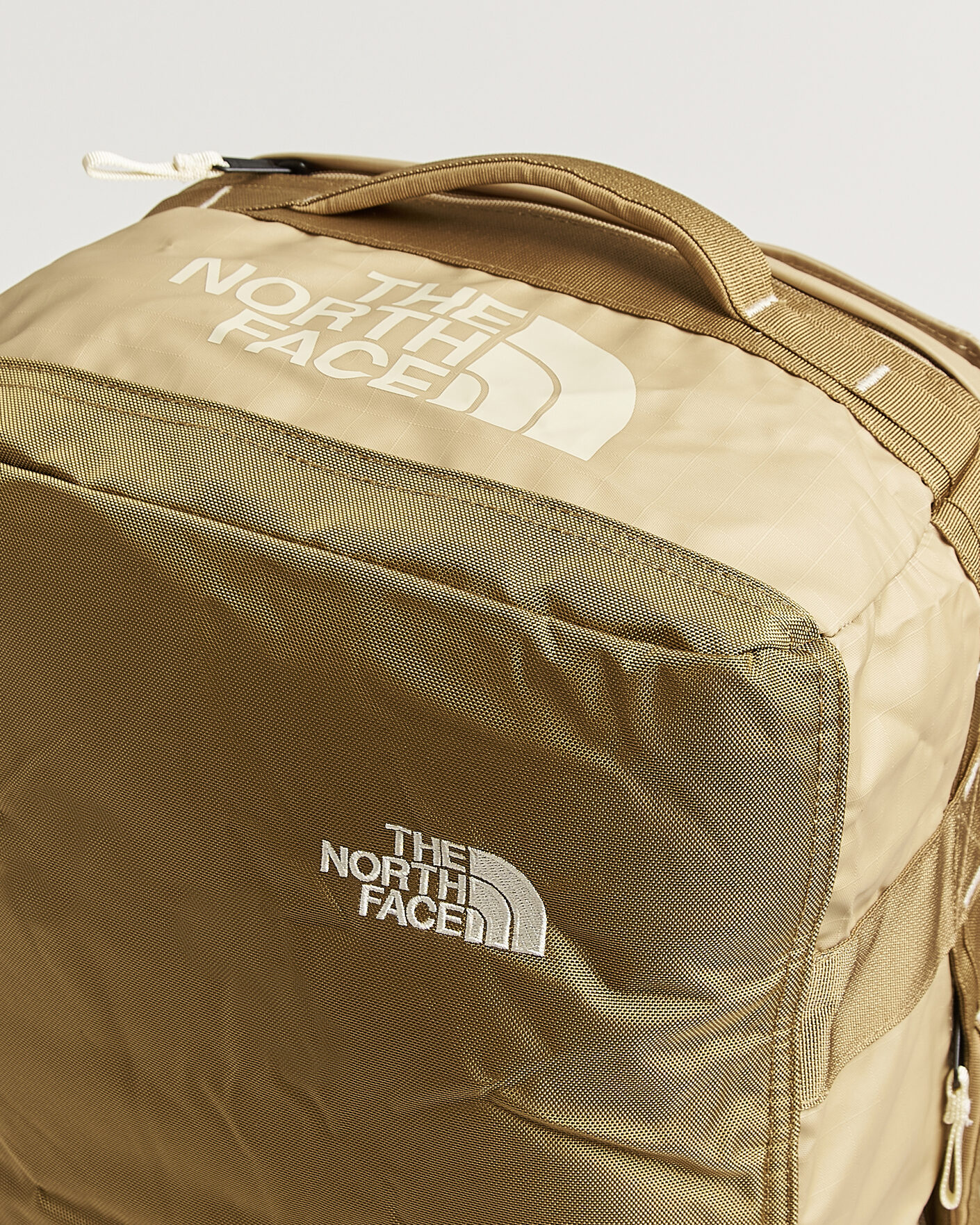 Herr | Väskor | The North Face | Base Camp Voyager Duffel 42 Khaki Stone