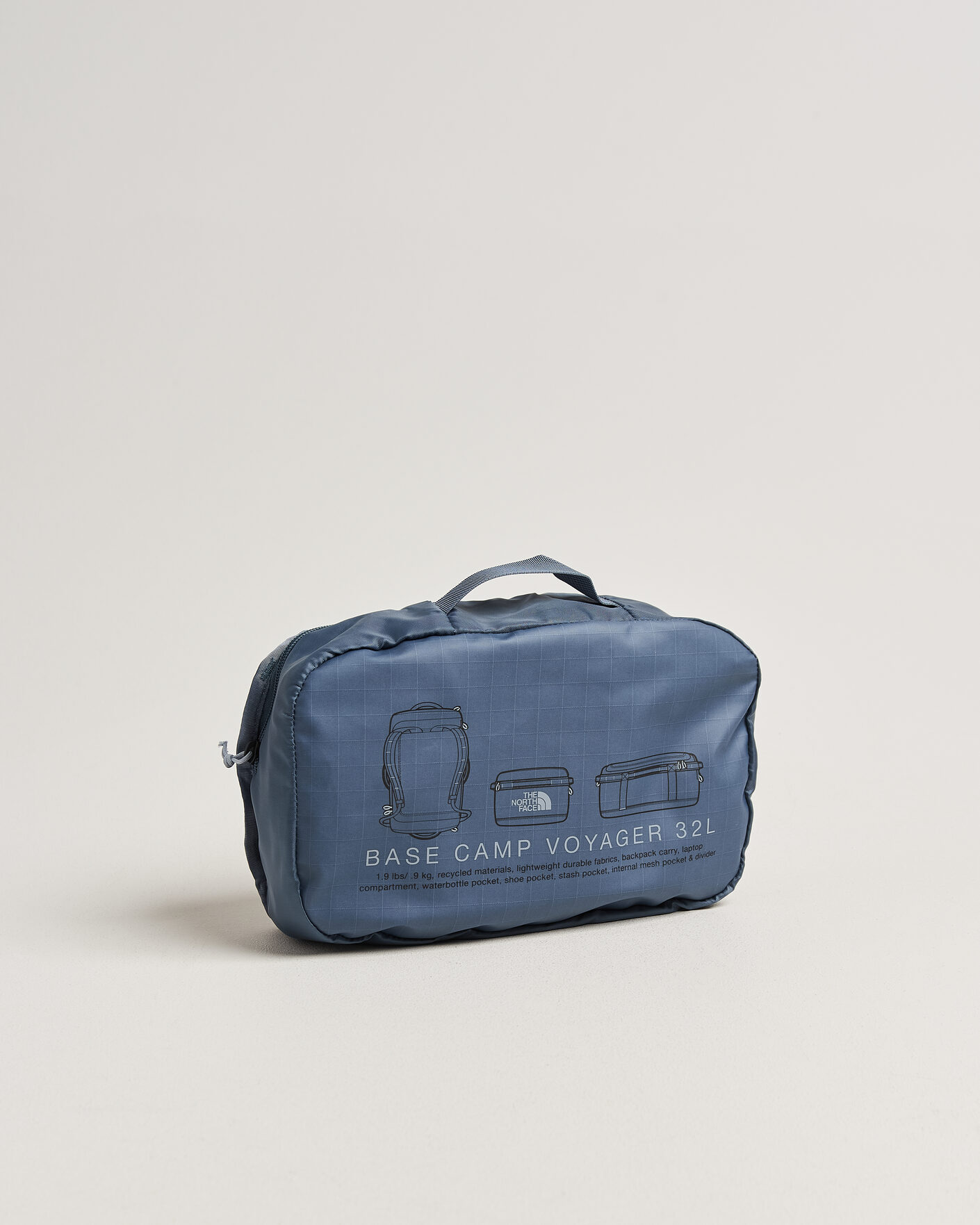 Herr | Väskor | The North Face | Base Camp Voyager Duffel 32 Granite Grey