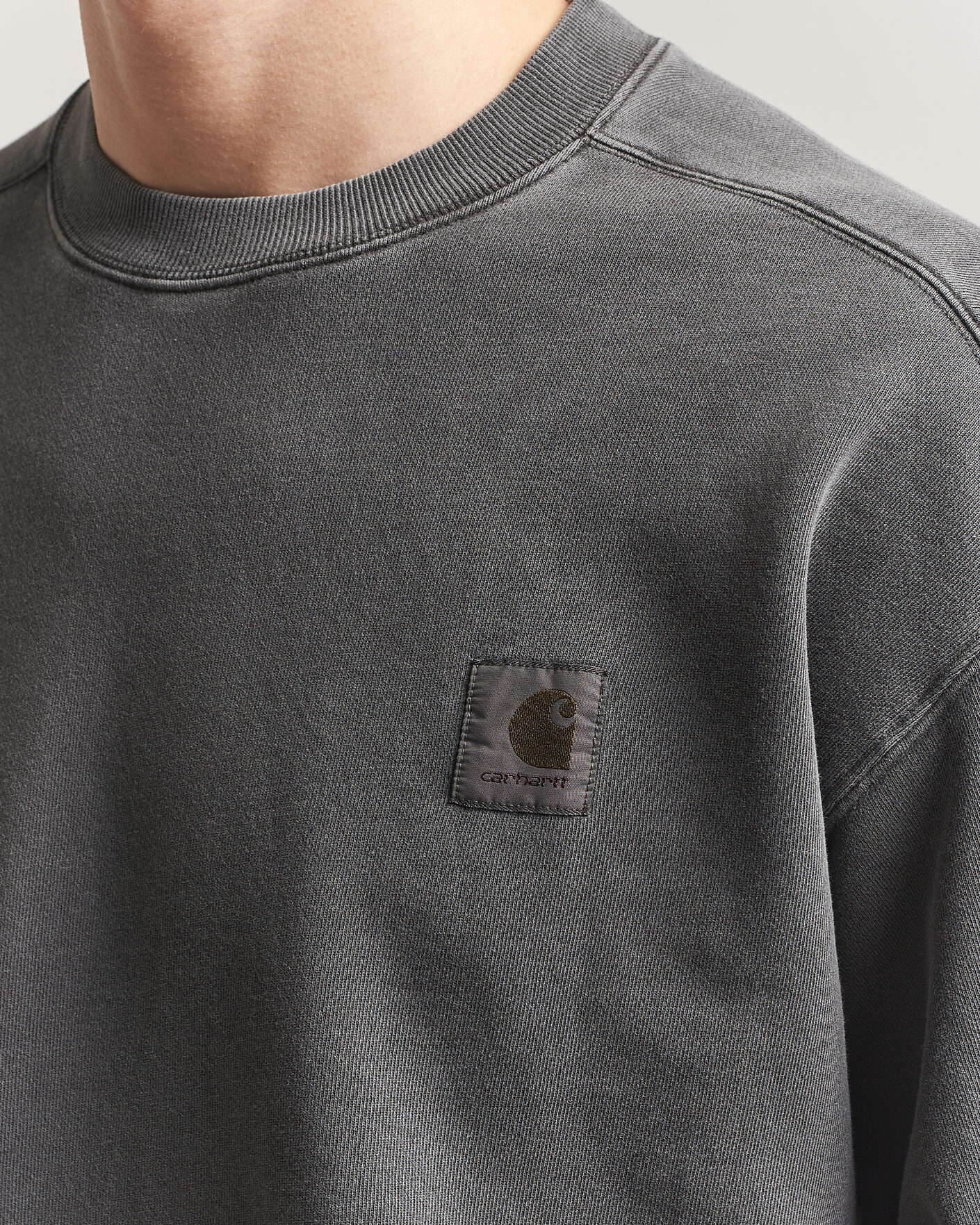 Herr | Tröjor | Carhartt WIP | Nelson Sweatshirt Black