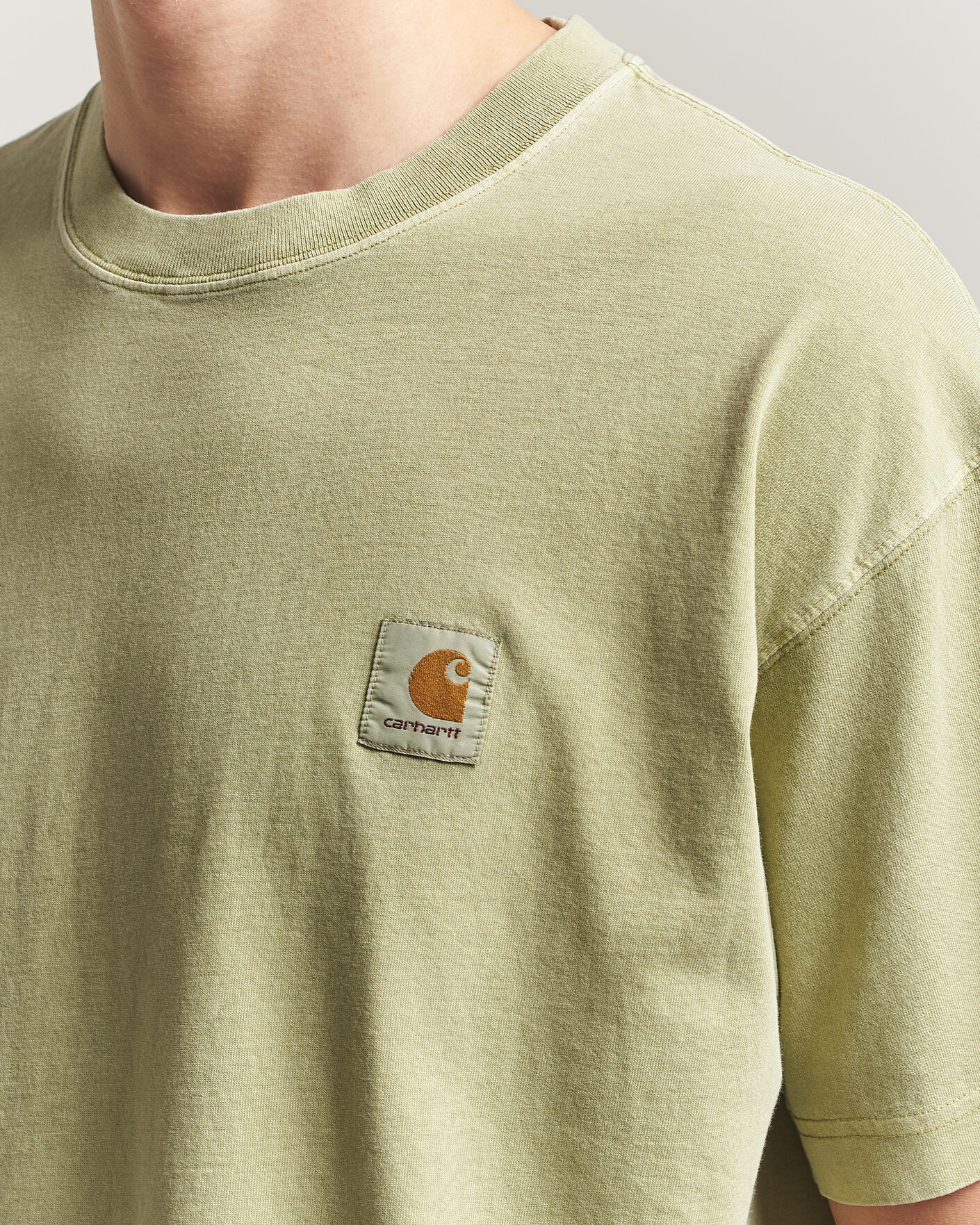 Herr | T-Shirts | Carhartt WIP | Nelson Cotton T-Shirt Gentle Green