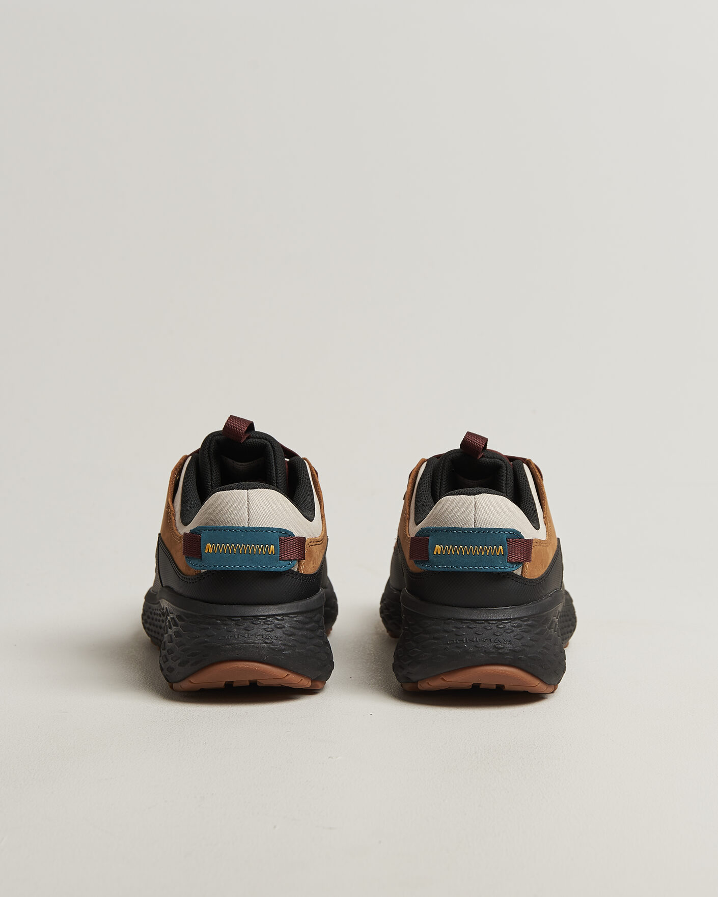 Herr | Trail Sneakers | Columbia | Terrastride BC Suede Trail Sneaker Elk