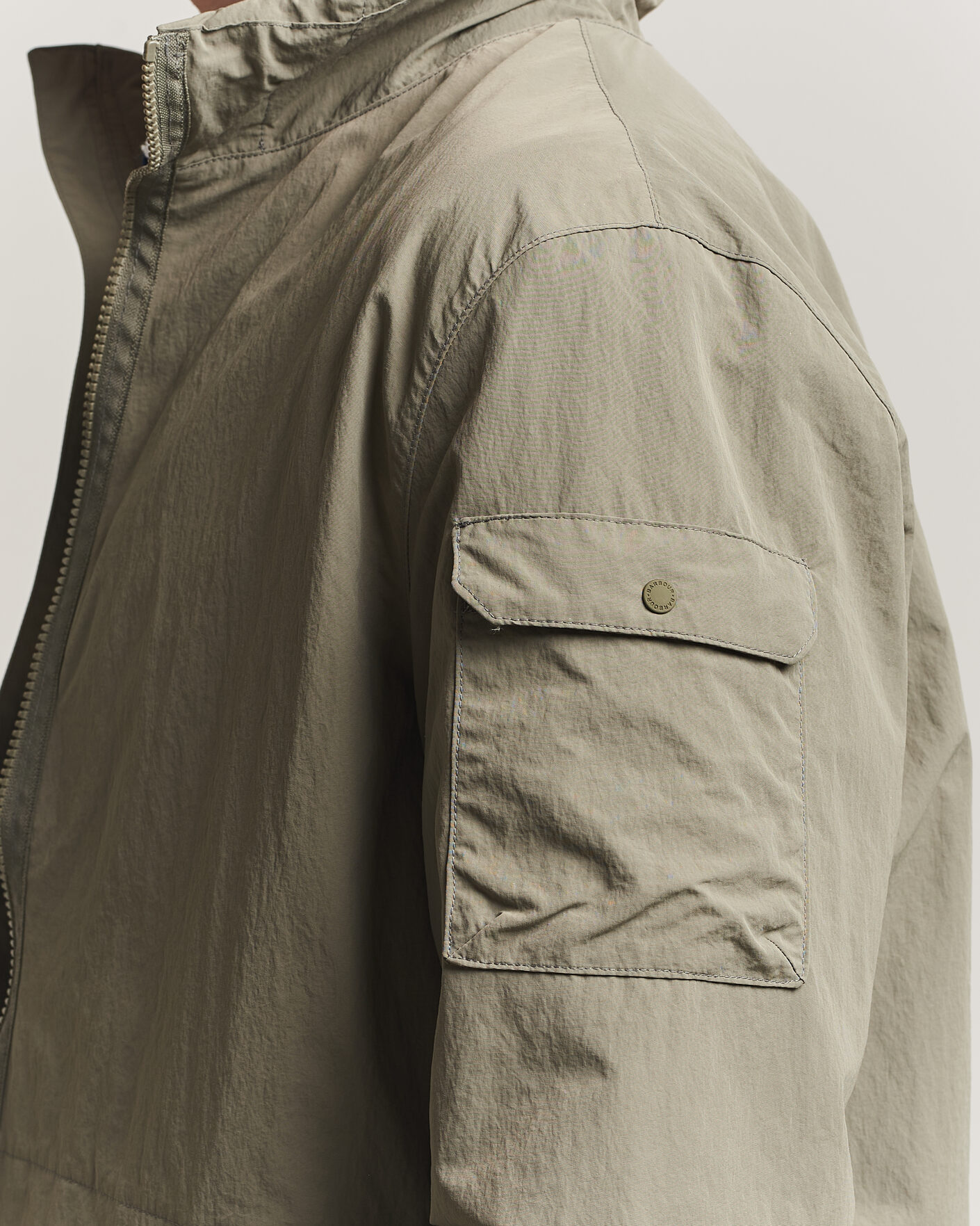 Herr | Jackor | Barbour Lifestyle | Re-Engineered Argyll Showerproof Jacket Smoky Olive
