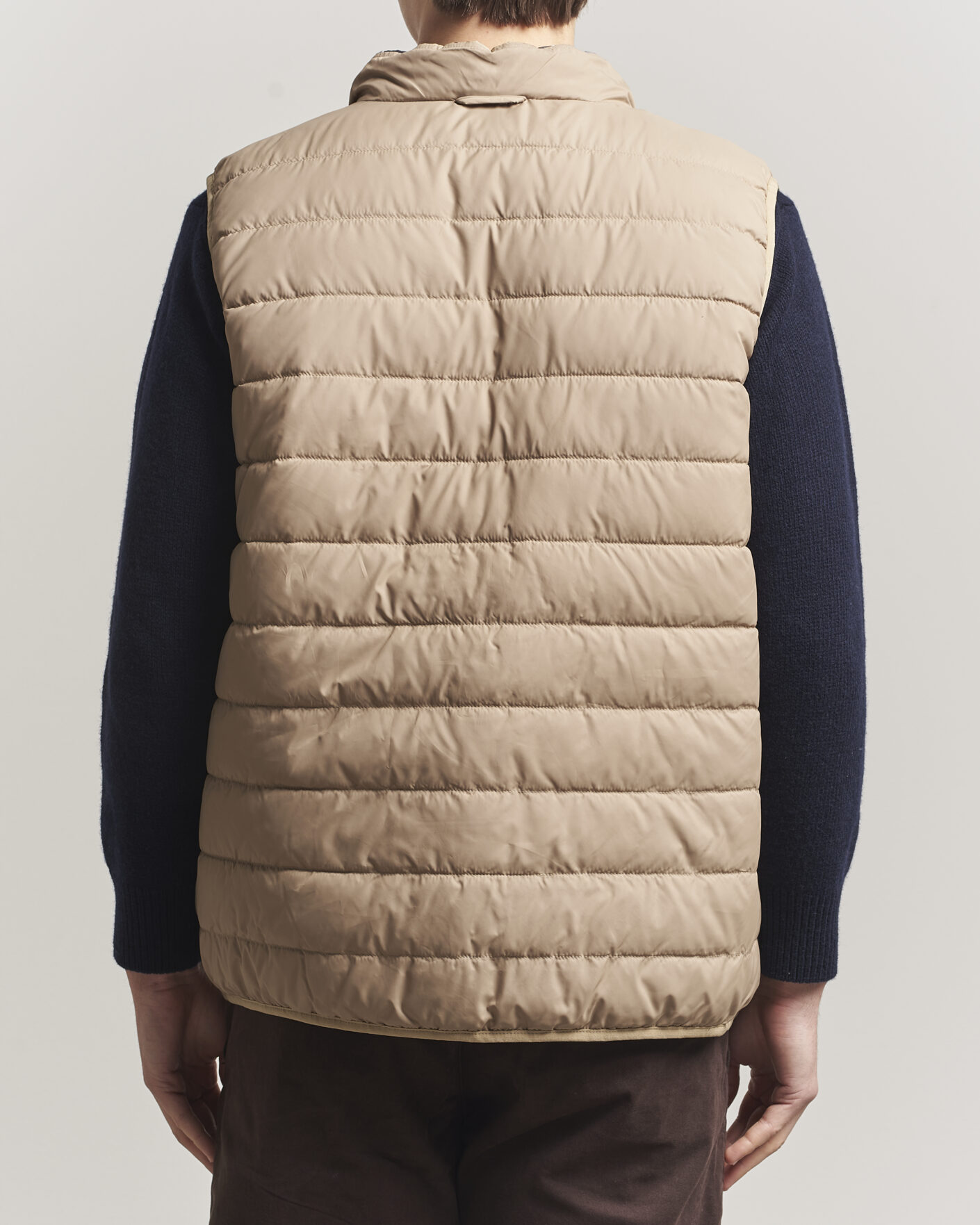 Herr | Västar | Barbour Lifestyle | Reversible Tartan Puffer Gilet Dress Tartan