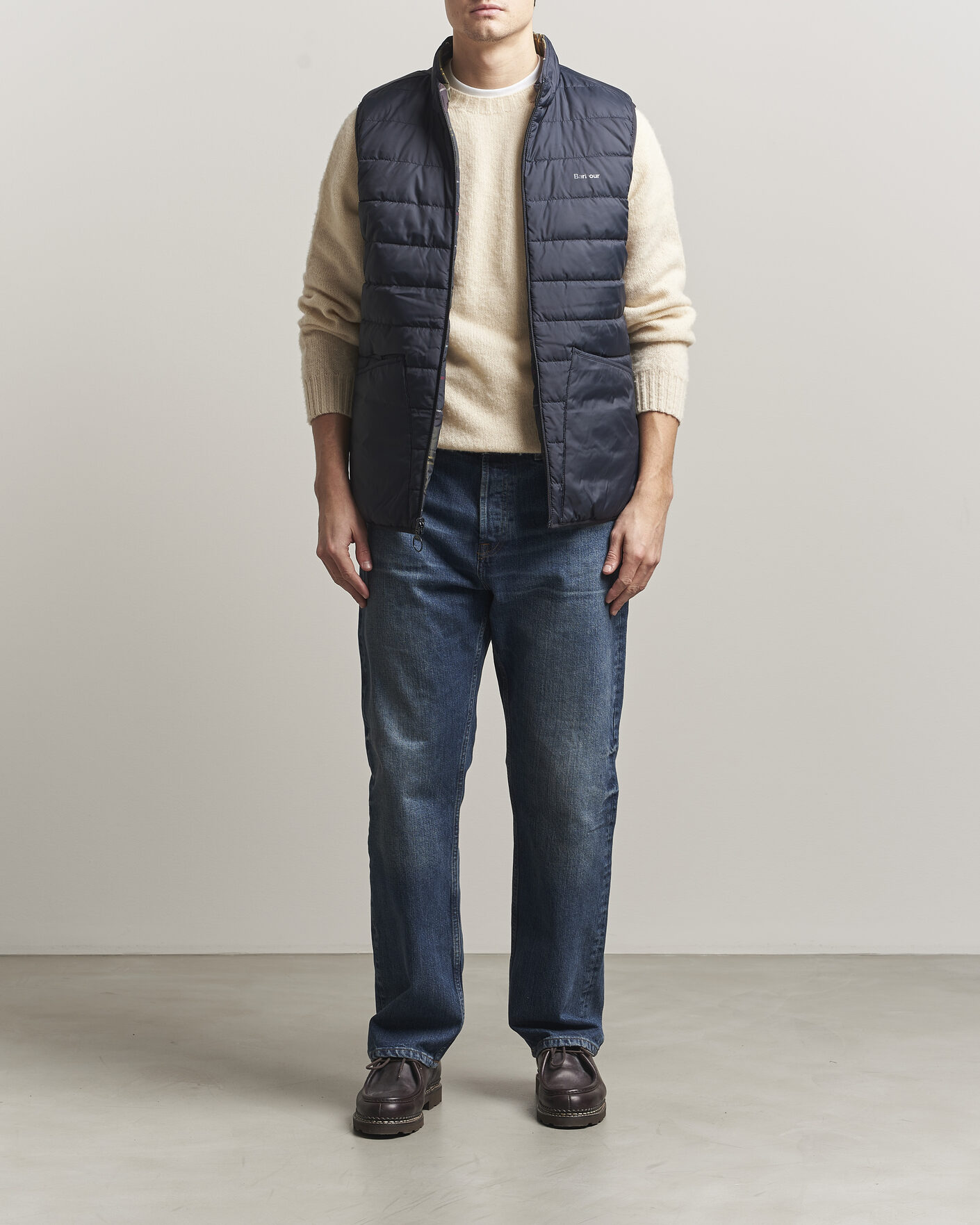 Herr | Västar | Barbour Lifestyle | Reversible Tartan Puffer Gilet Classic Tartan