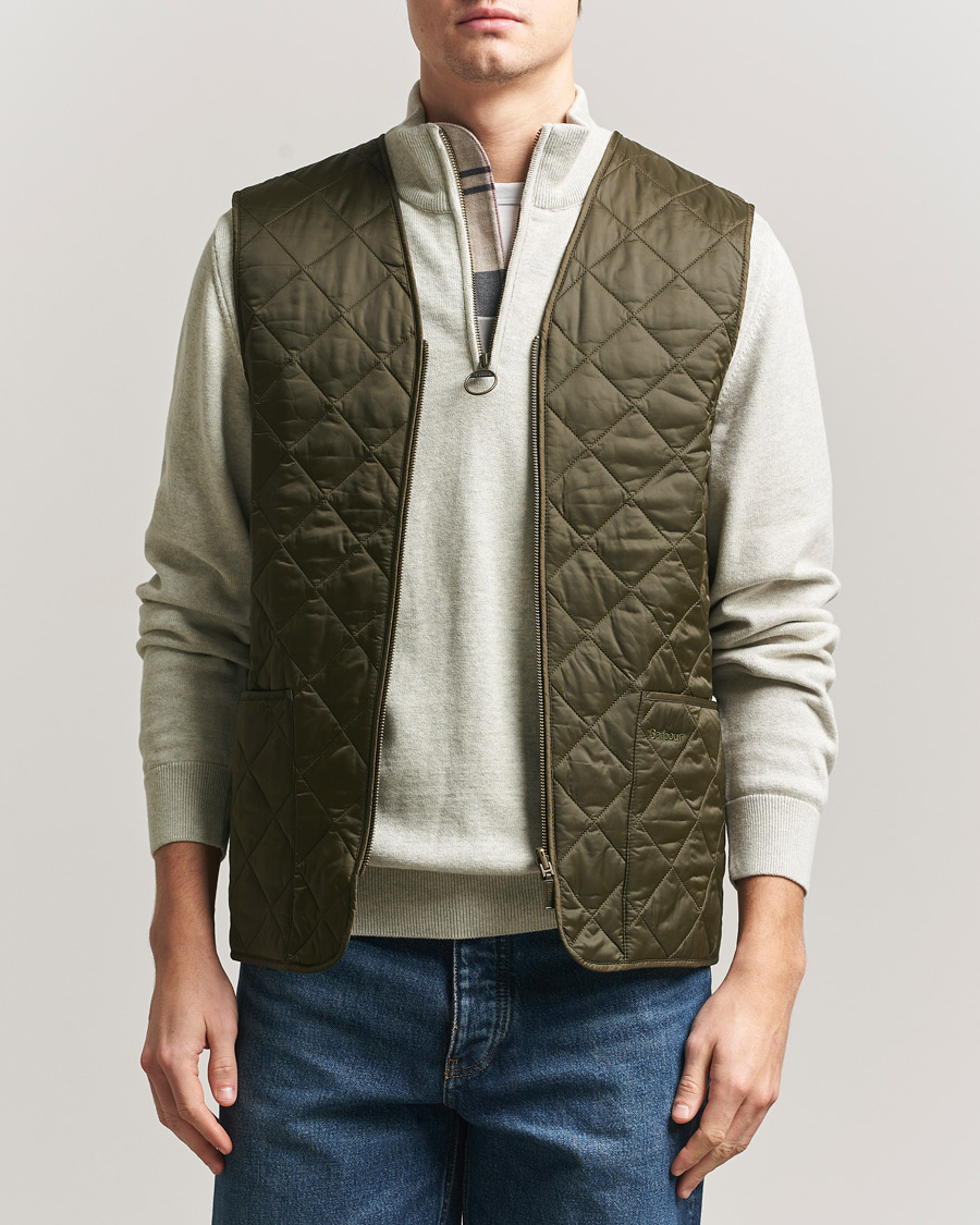Herr | Västar | Barbour Lifestyle | Eaves Liner Olive