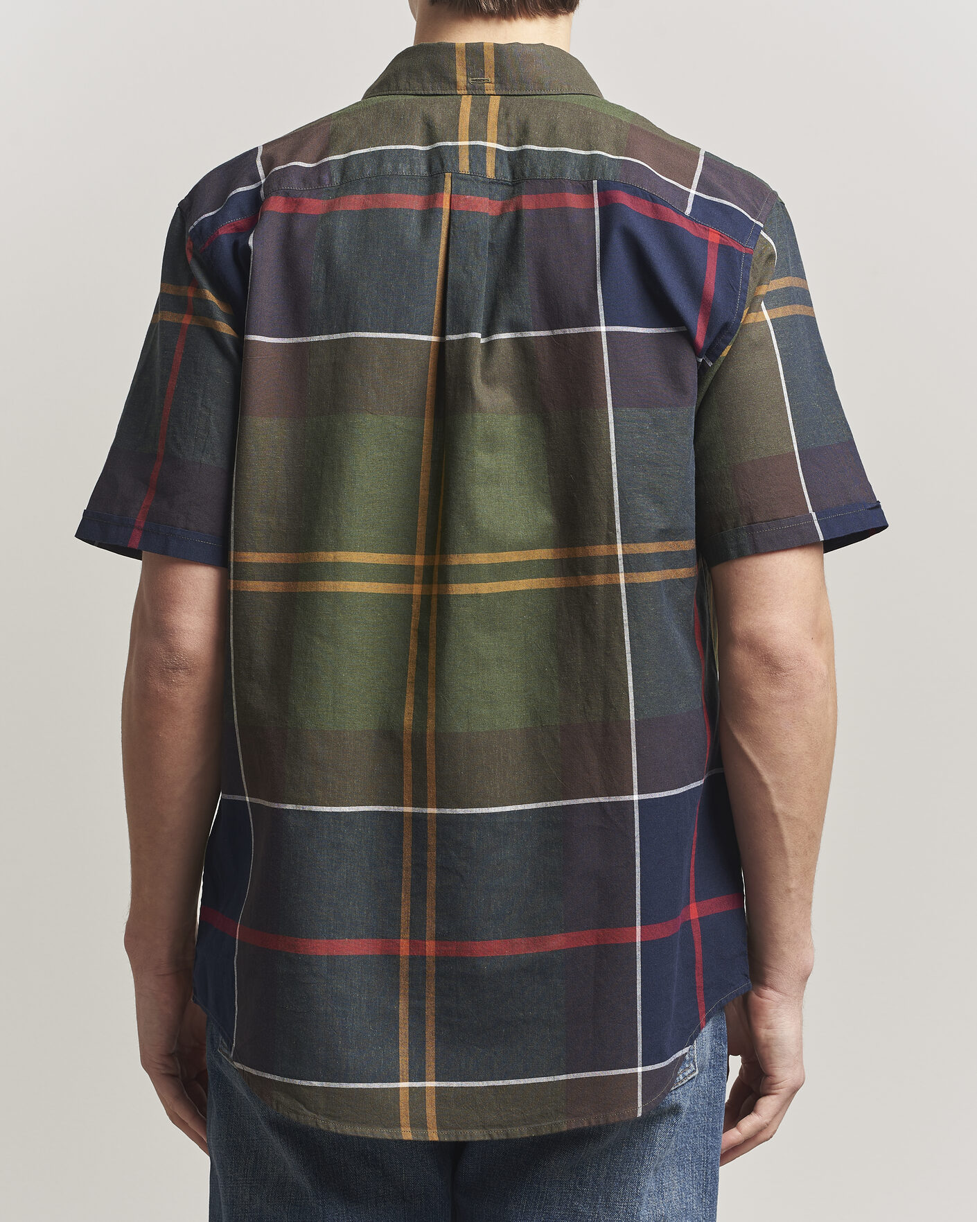 Herr | Skjortor | Barbour Lifestyle | Douglas Short Sleeve Tailored Shirt Classic Tartan