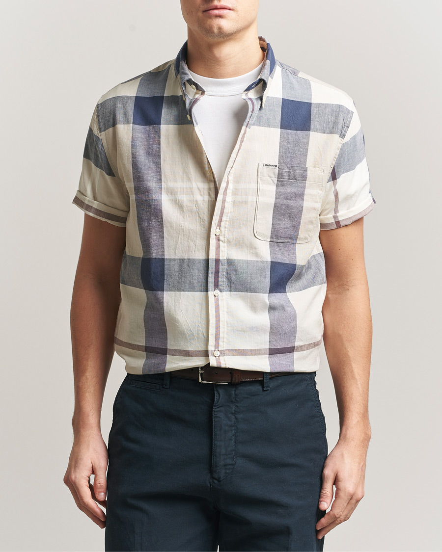Herr | Skjortor | Barbour Lifestyle | Douglas Short Sleeve Tailored Shirt Oban Mist Tartan