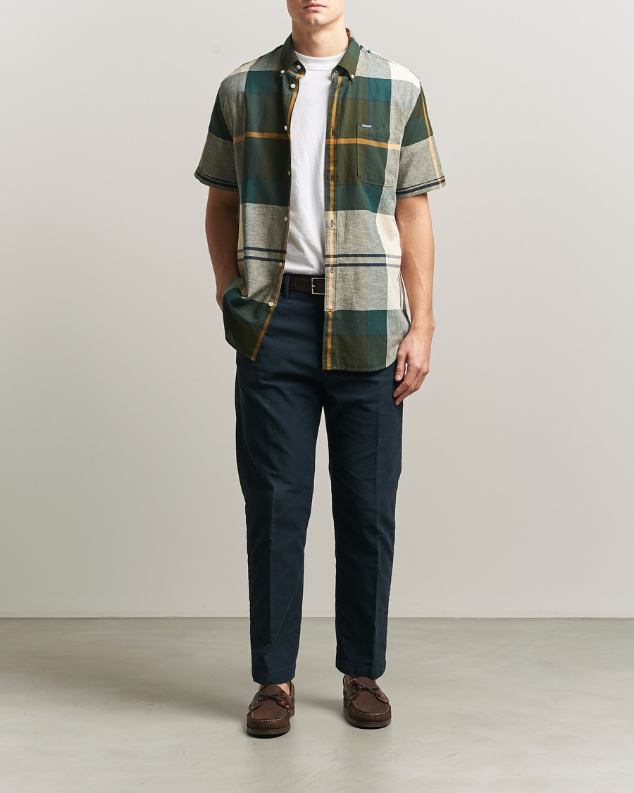 Herr | Skjortor | Barbour Lifestyle | Douglas Short Sleeve Tailored Shirt Ancient Tartan
