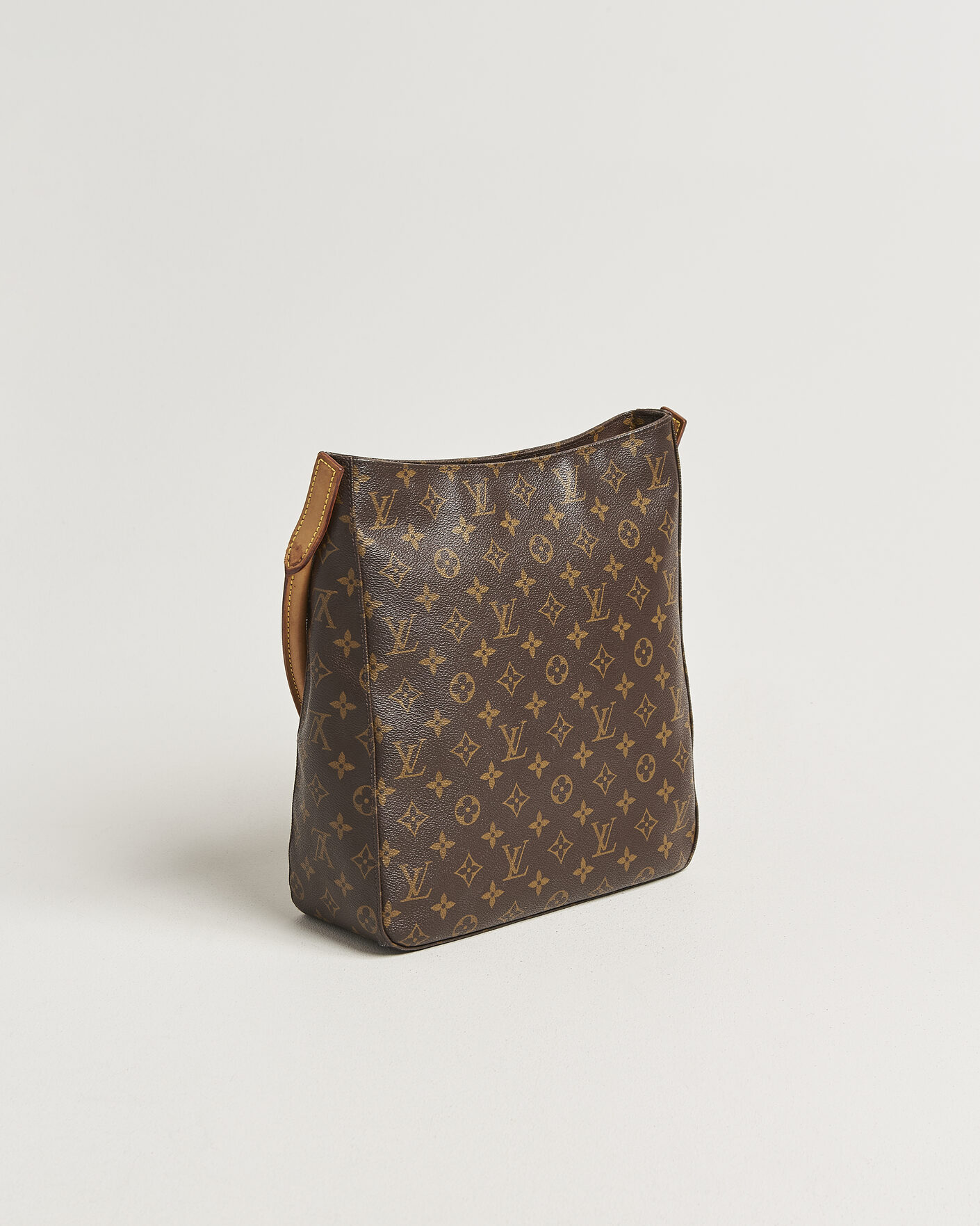 Herr | Pre-Owned & Vintage Bags | Louis Vuitton Pre-Owned | Looping Handbag GM Monogram