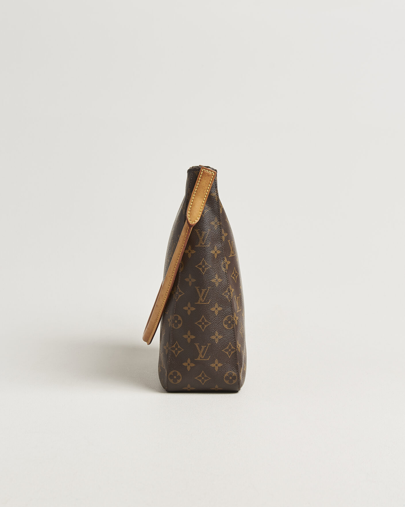 Herr | Pre-Owned & Vintage Bags | Louis Vuitton Pre-Owned | Looping Handbag GM Monogram