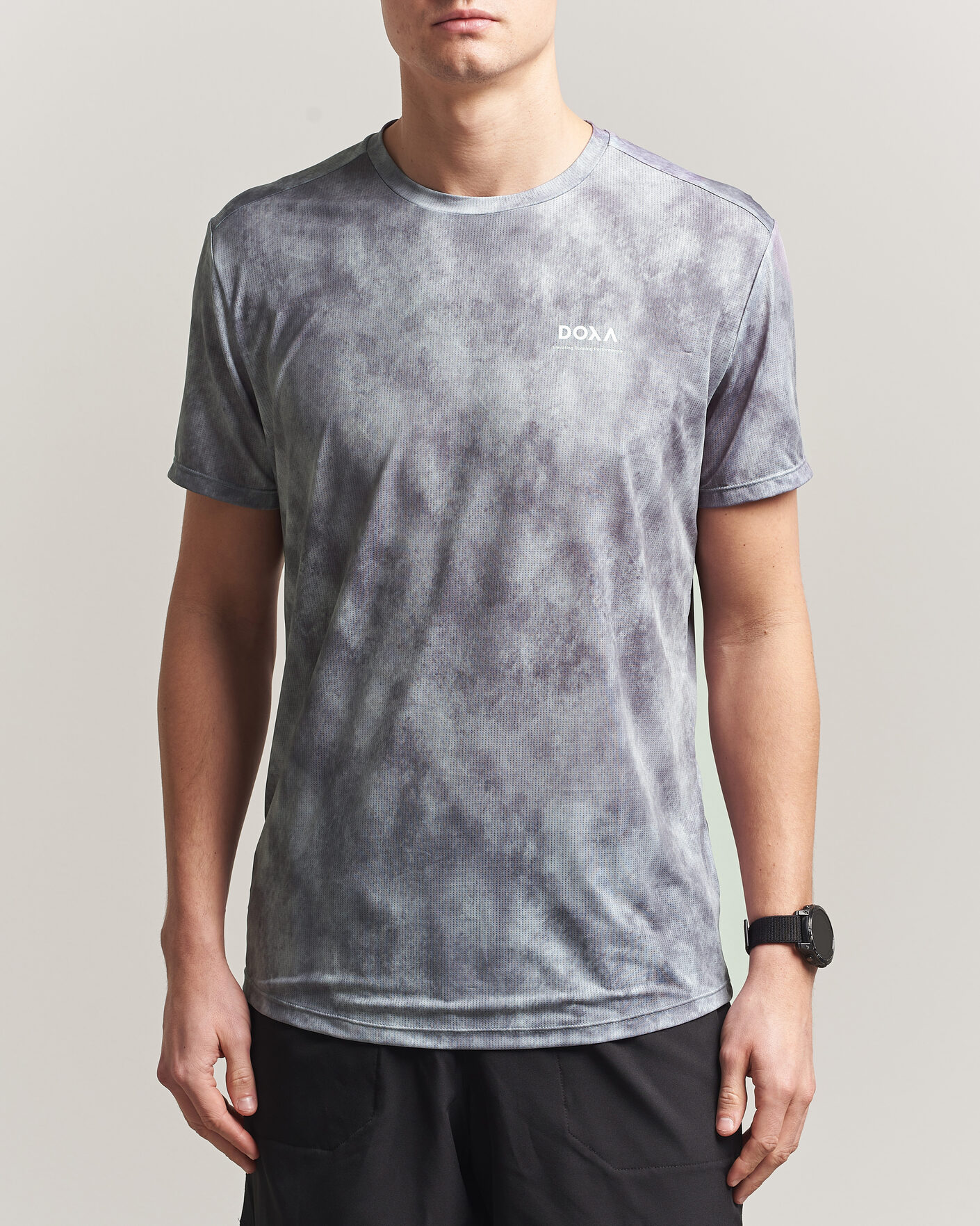 Herr | T-Shirts | DOXA | Rerun Short Sleeve T-Shirt Stone