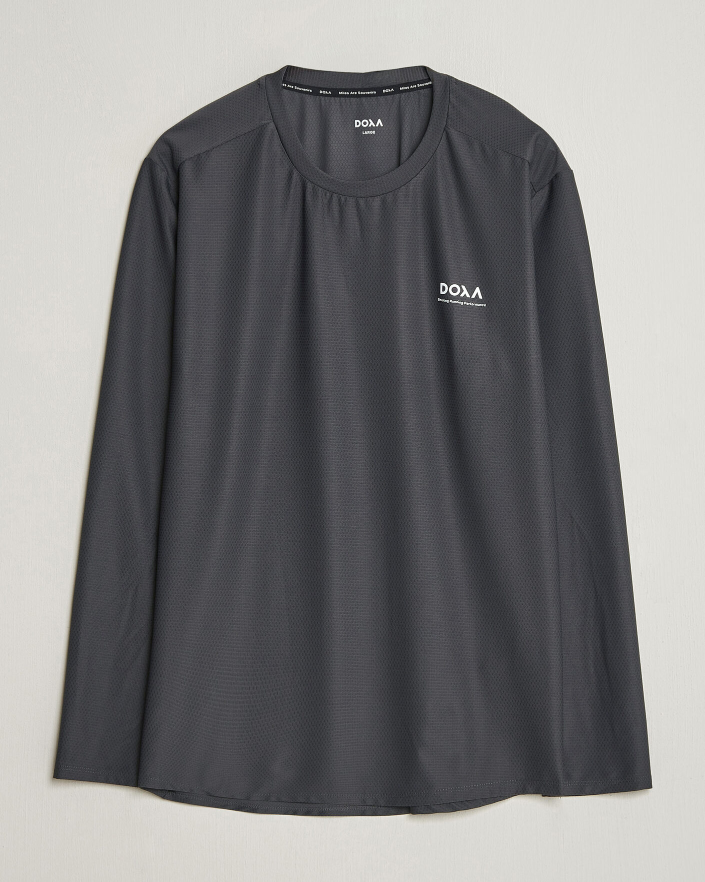 Herr | T-Shirts | DOXA | Rerun Long Sleeve T-Shirt Raven