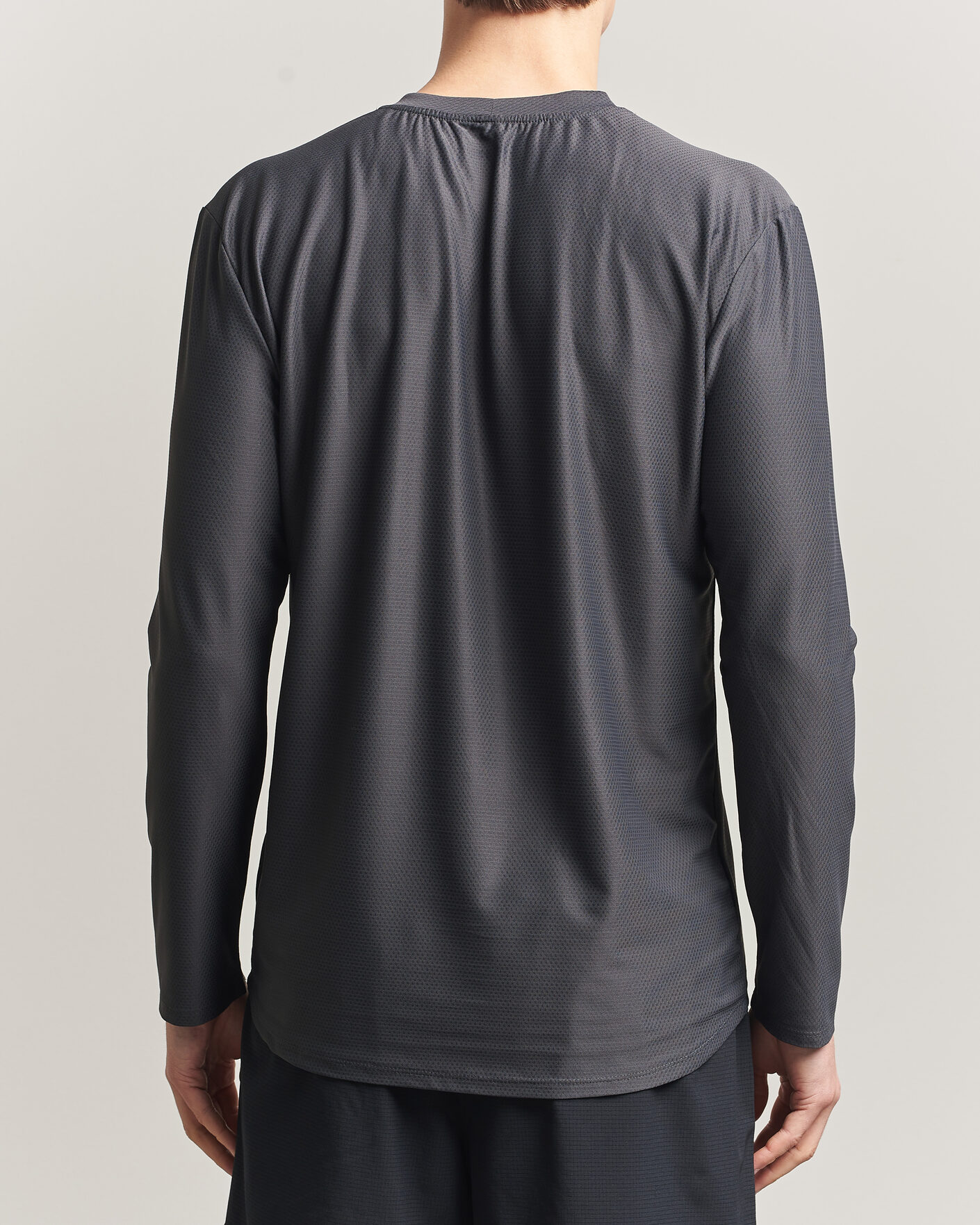 Herr | T-Shirts | DOXA | Rerun Long Sleeve T-Shirt Raven