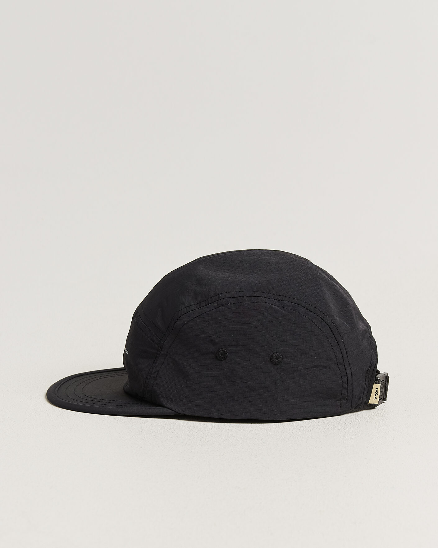 Herr | Hattar & kepsar | DOXA | Rerun 5-Panel Cap Black